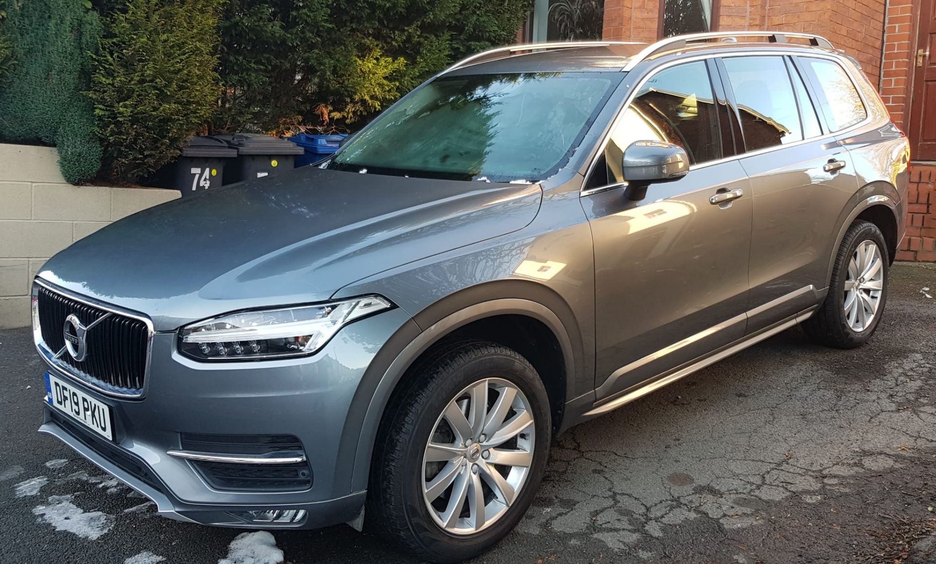 2019 VOLVO XC90 MOMENTUM D5 P-PULSE AWD A BLUE SUV ESTATE *NO VAT*