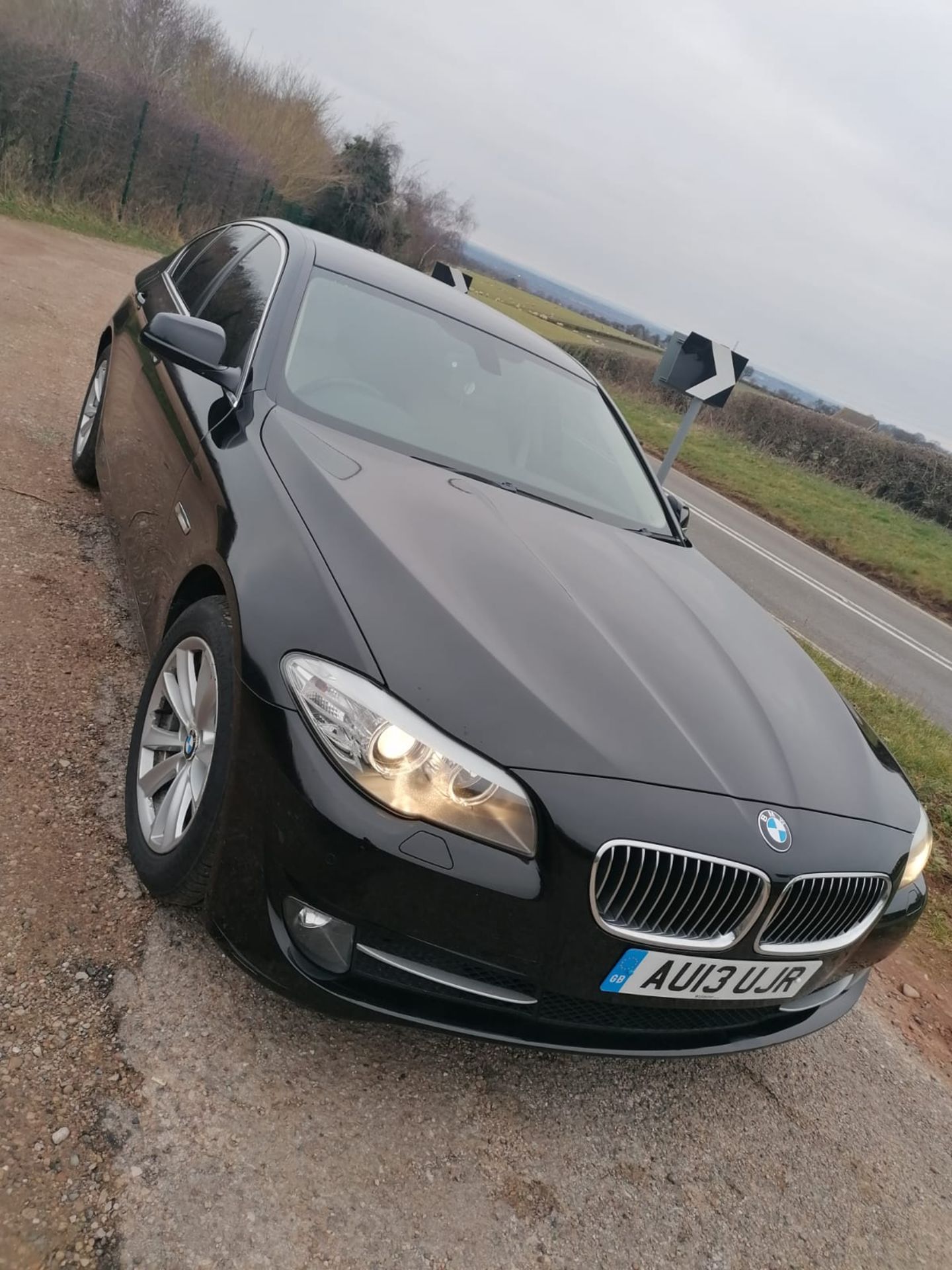 2013 BMW 520D EFFICIENTDYNAMICS BLACK SALOON *NO VAT*