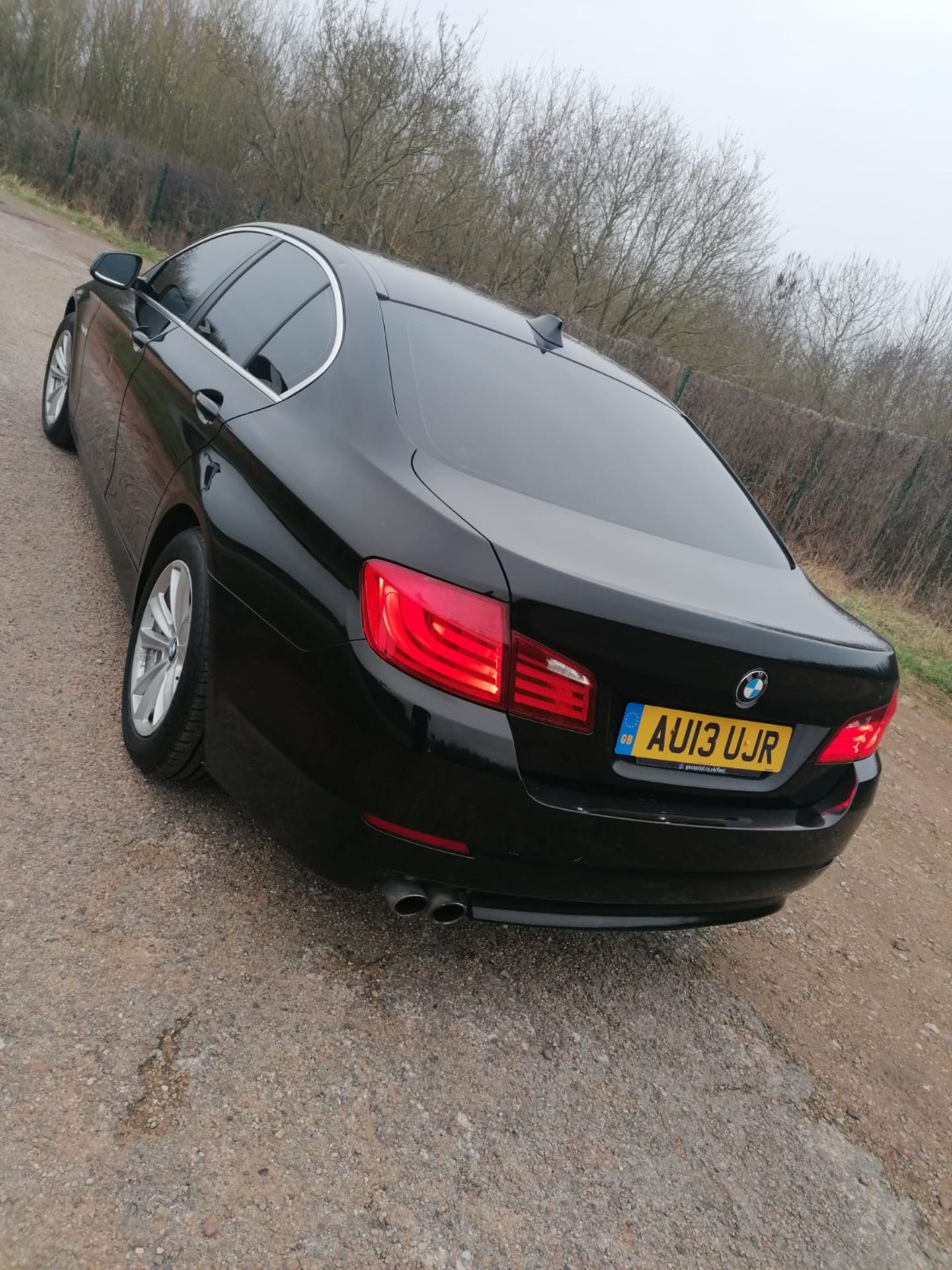 2013 BMW 520D EFFICIENTDYNAMICS BLACK SALOON *NO VAT* - Image 3 of 7