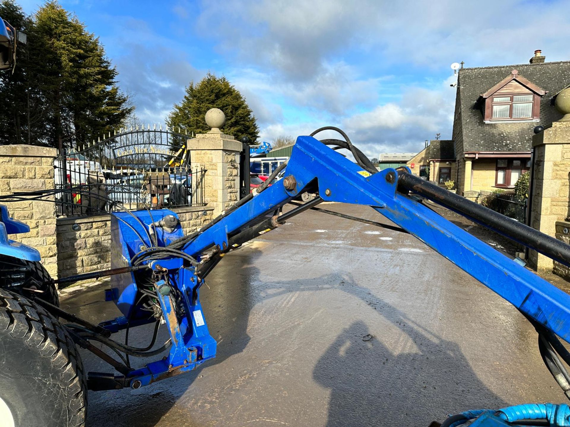 60 Reg. New Holland Boomer 3050 50HP 4WD Compact Tractor With Ryetec SL320H Hedge Cutter *PLUS VAT* - Image 18 of 28