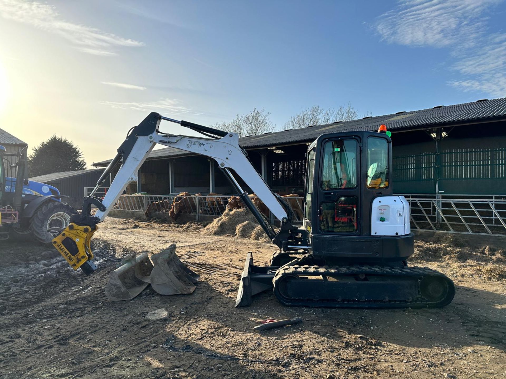 2013 Bobcat E45 4.5 Ton Excavator With Biliakie 680 Rock Breaker *PLUS VAT* - Image 7 of 24