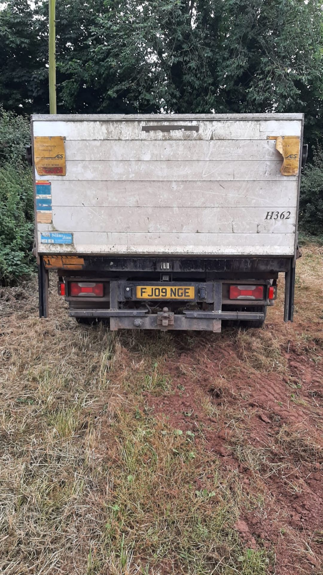 2009 IVECO DAILY 65C18 YELLOW 3 WAY TIPPER WITH TAIL LIFT *NO VAT* - Image 12 of 21