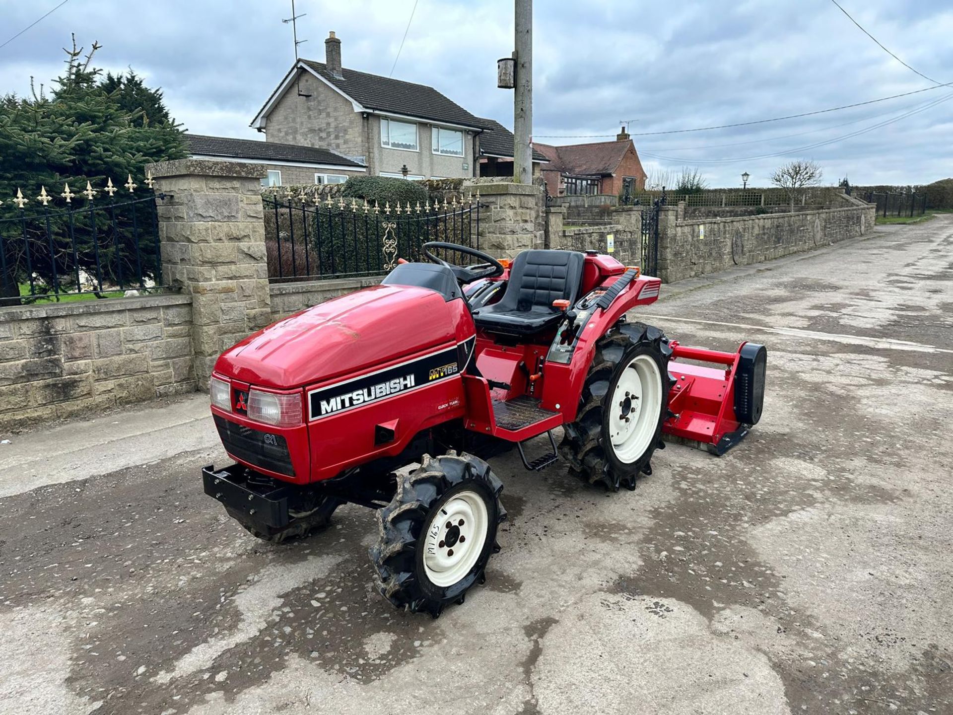 Mitsubishi MT165 4WD Compact Tractor With 2021 Winton 1.25 Metre Flail Mower *PLUS VAT*