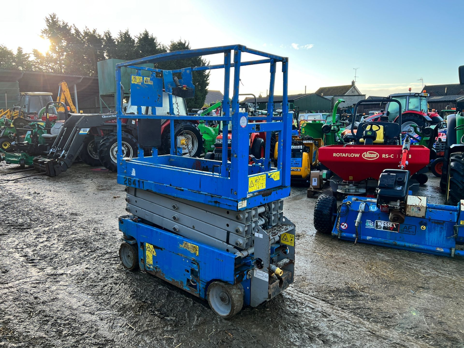 2016 Genie GS1930 Electric Scissor Lift *PLUS VAT* - Image 2 of 15