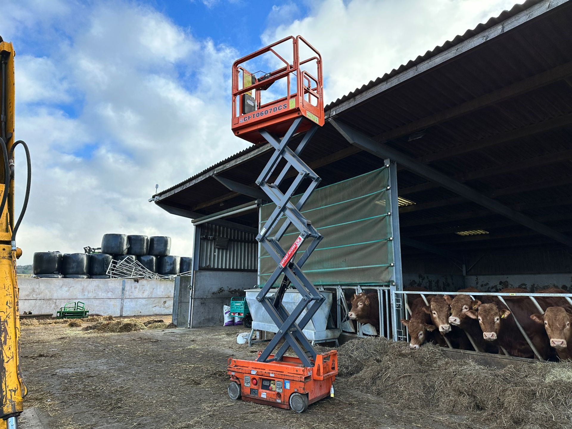 2018 Dingli JCPT0607DCS Electric Scissor Lift *PLUS VAT* - Image 2 of 14