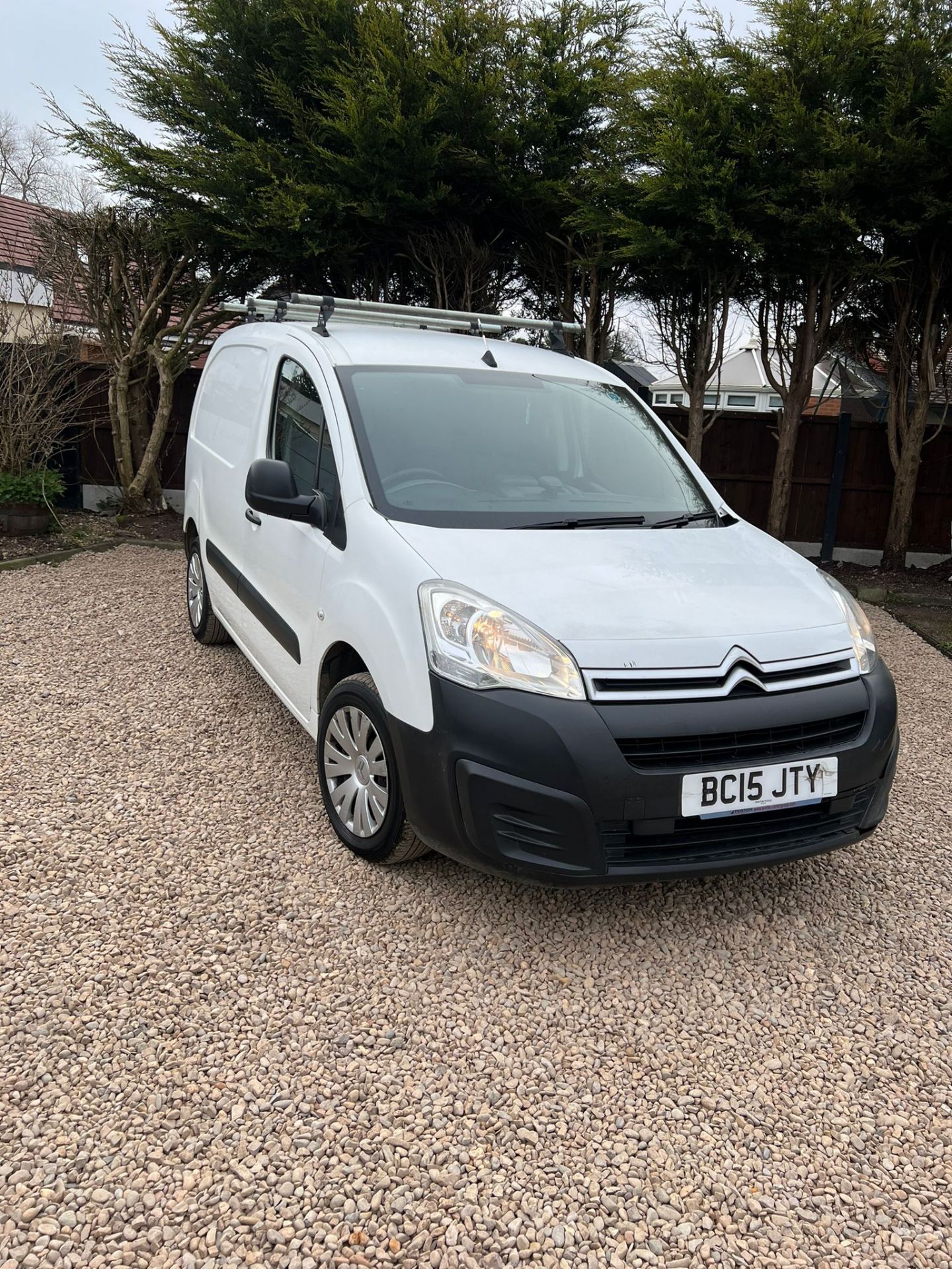 2015 Citroen berlingo Enterprise, 3 seats, 107K MILES, PARKING SENSORS *NO VAT* - Image 2 of 7