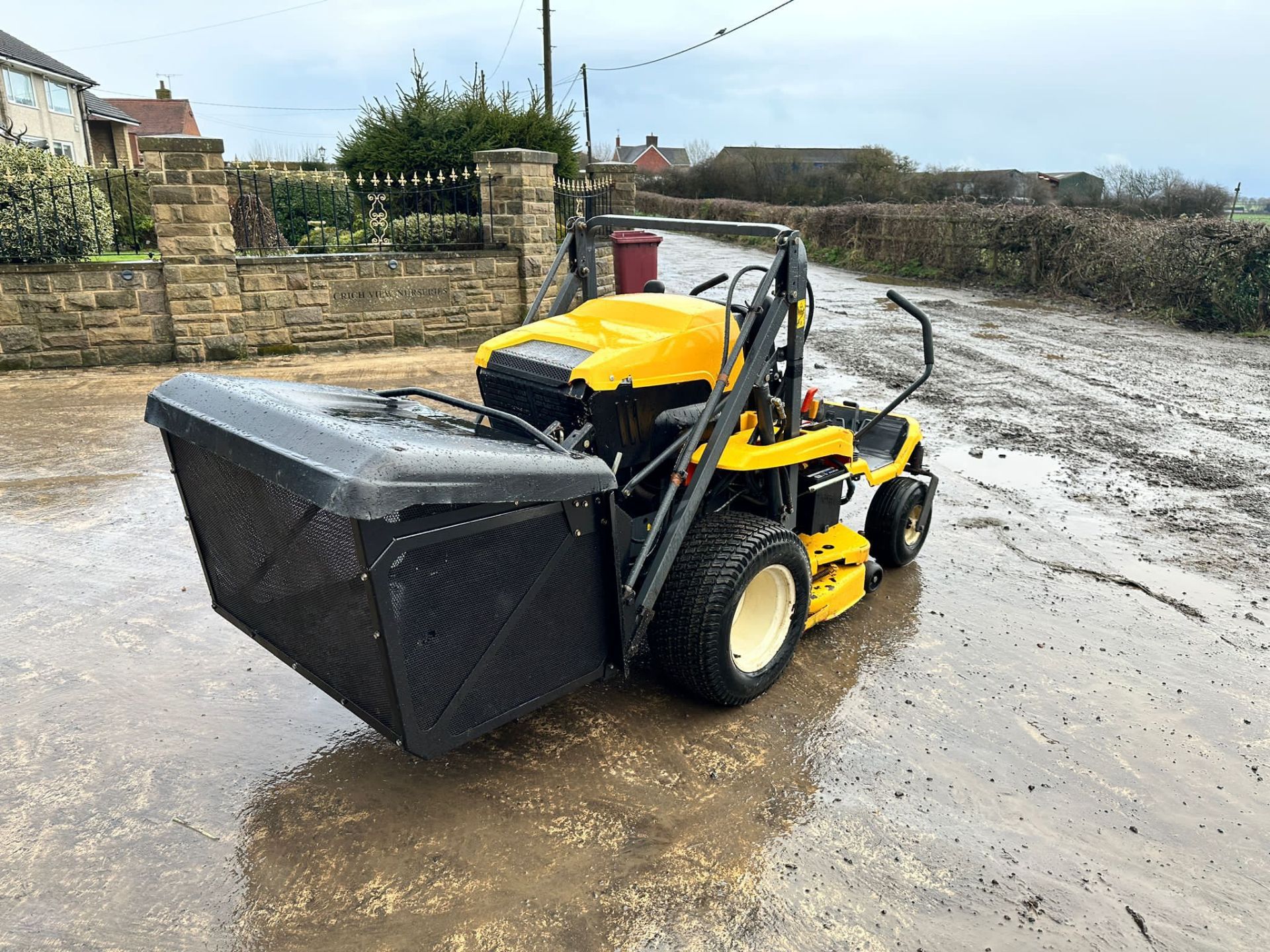 Kubota GZD21 High Tip Zero Turn Mower *PLUS VAT* - Image 6 of 8