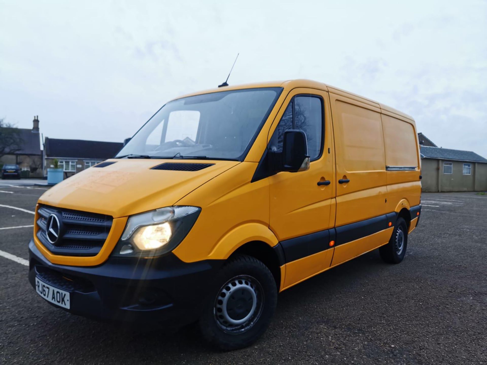 2017/67 REG MERCEDES-BENZ SPRINTER 314 CDI YELLOW DIESEL PANEL VAN, SHOWING 0 FORMER KEEPERS *NO VAT - Image 3 of 28