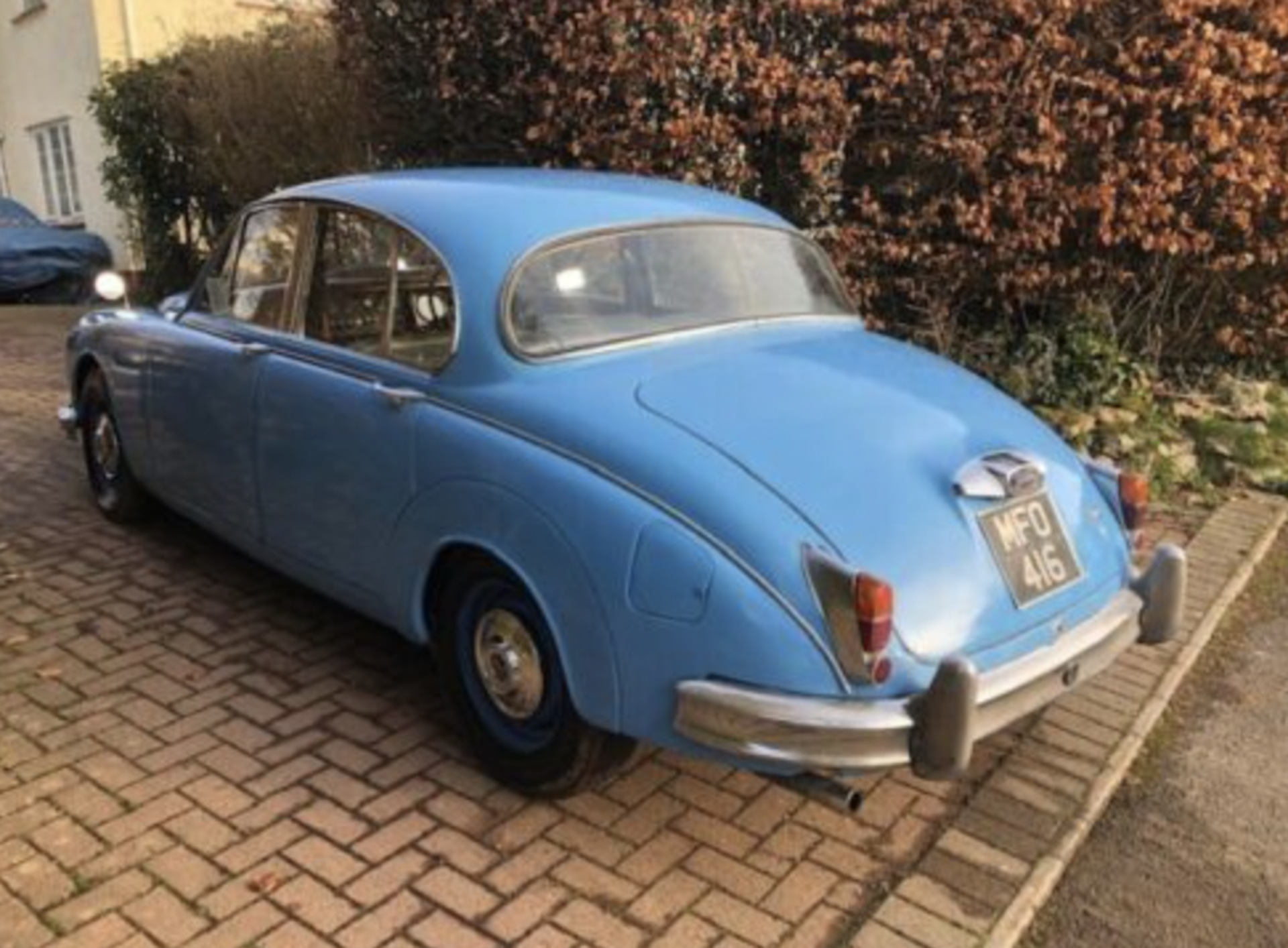 1963 DAIMLER 2.5L V8 early car, MOT till October 23 - Image 3 of 15