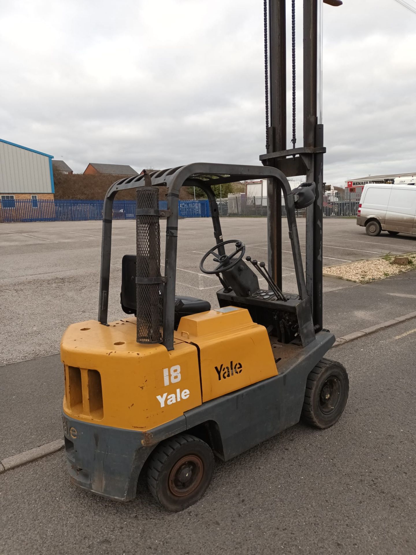 FRESH LOLER, READY FOR WORK! YALE 1.8 TON DIESEL FORKLIFT, RUNS, WORKS AND LIFTS *NO VAT* - Image 3 of 7