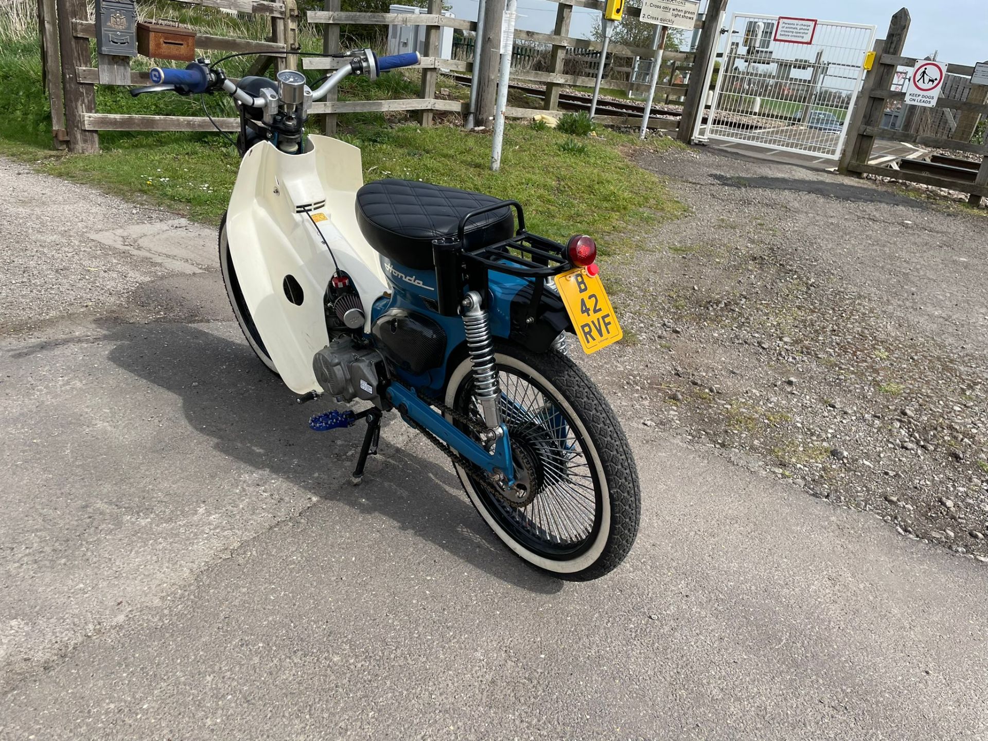 Honda c50 fitted with a 212 Daytona 4 valve engine, very fast and been a 5 speed sits at 70mph - Image 3 of 10