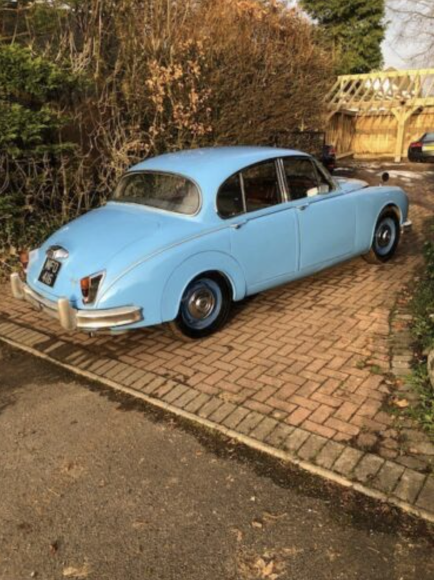 1963 DAIMLER 2.5L V8 early car, MOT till October 23 - Image 4 of 15