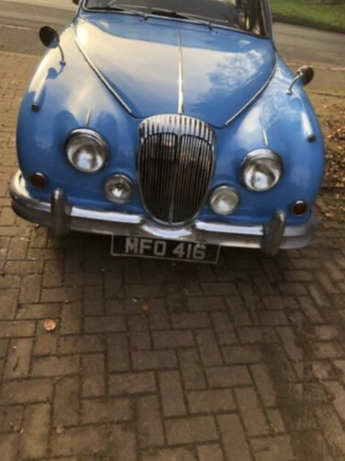 1963 DAIMLER 2.5L V8 early car, MOT till October 23 - Image 6 of 15