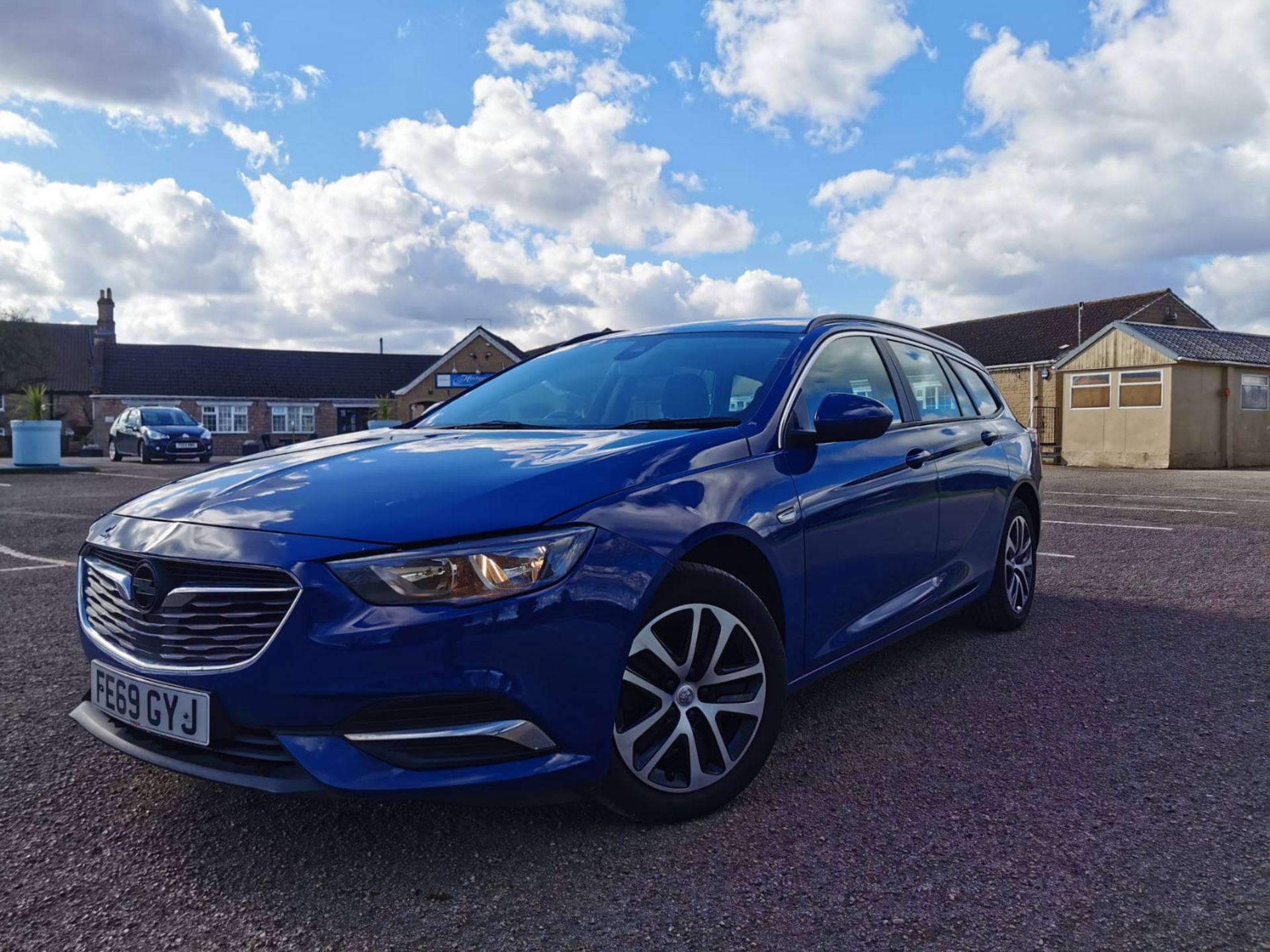 2019/69 REG VAUXHALL INSIGNIA DESIGN NAV TURBO DIESEL AUTOMATIC - FULL SERVICE HISTORY *NO VAT* - Image 3 of 36