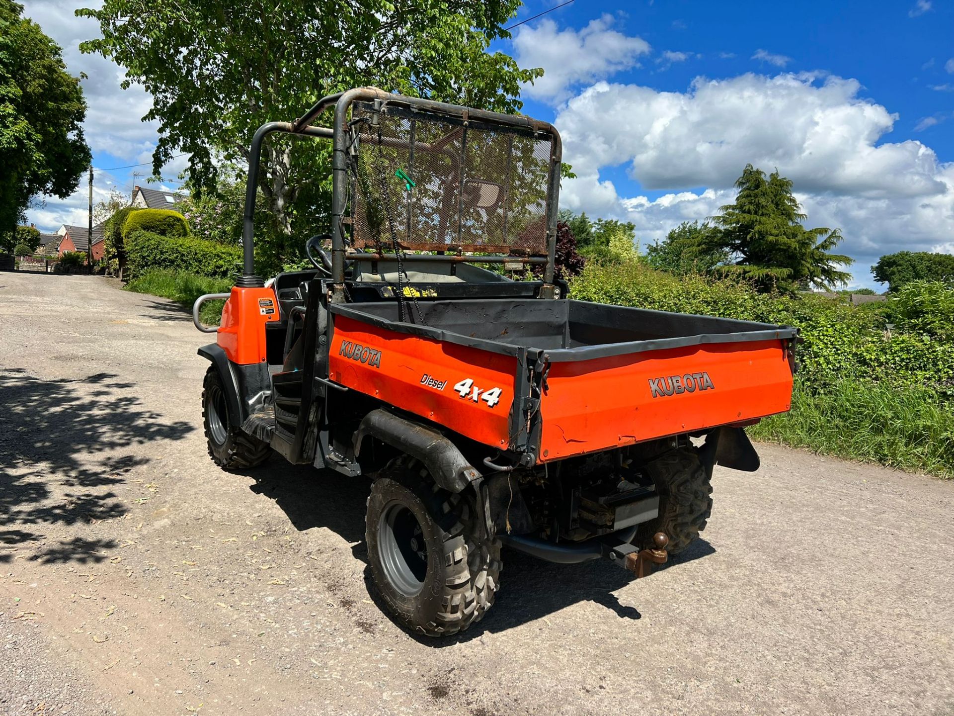 2010 KUBOTA RTV900 4WD BUGGY, RUNS AND DRIVES, LOW 1876 HOURS *PLUS VAT* - Image 4 of 13