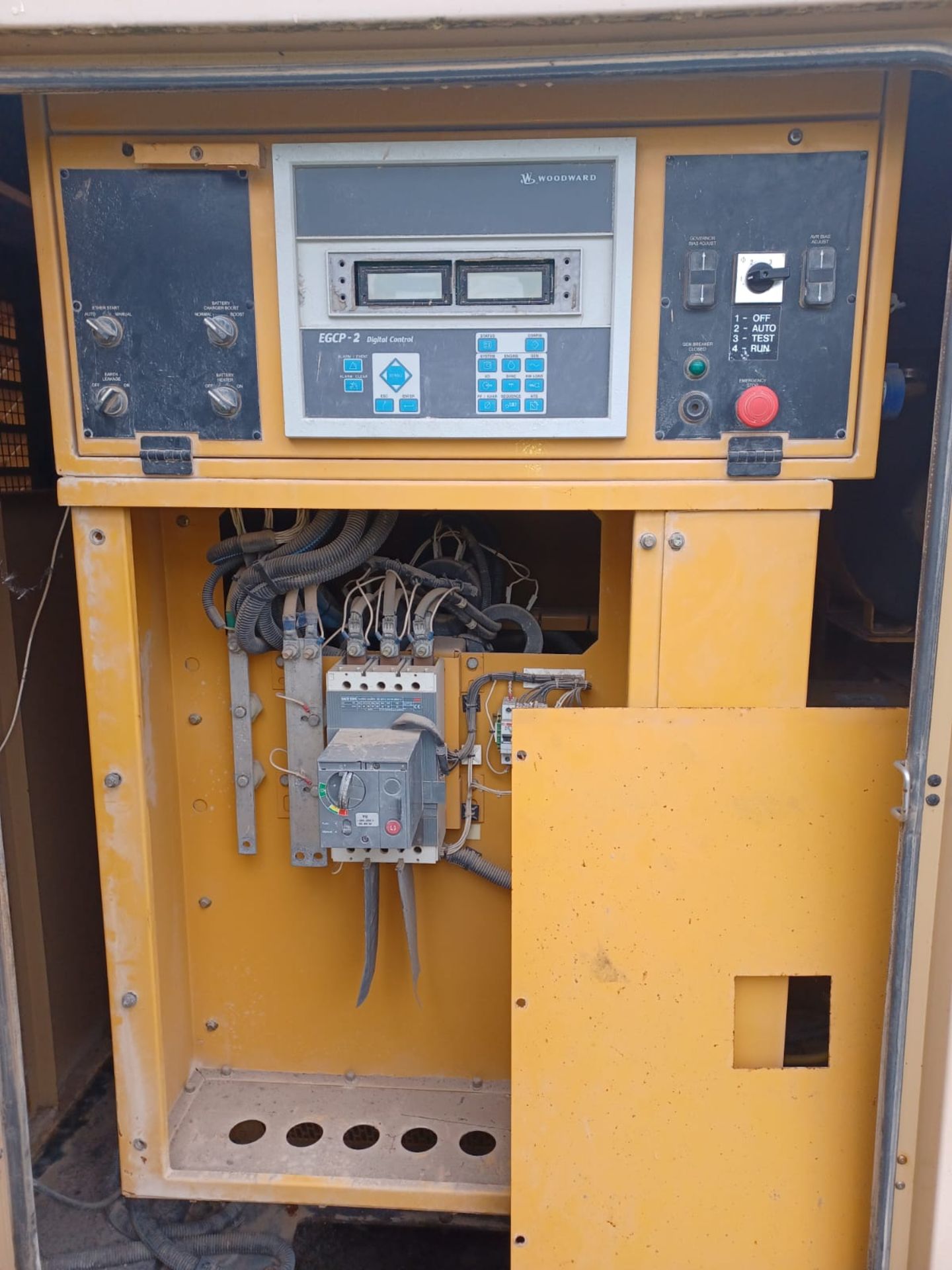 CAT 320 KVA GENERATOR SET - Image 8 of 10