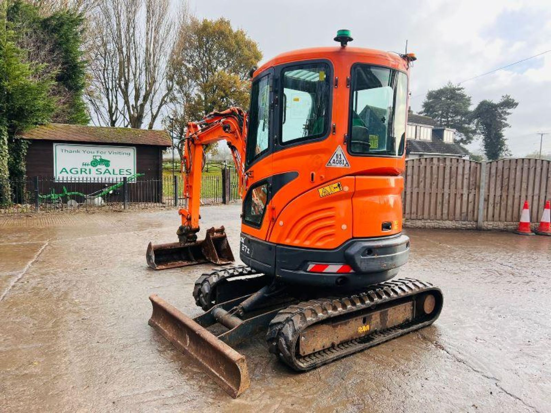 2016 DOOSAN DX27Z TRACKED EXCAVATOR *PLUS VAT* - Image 9 of 16