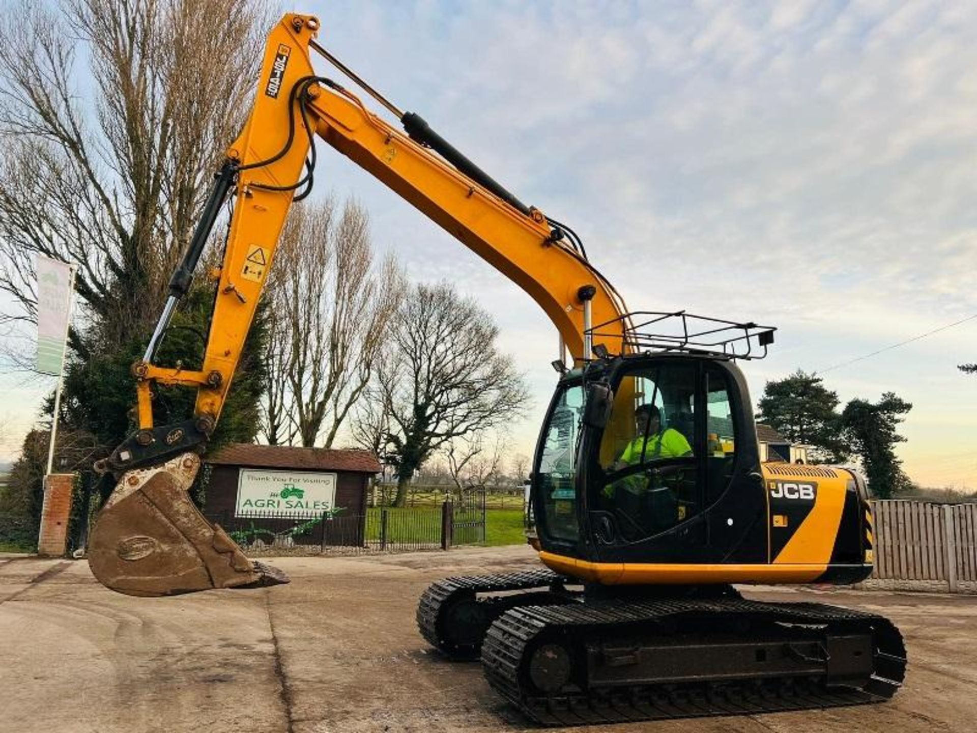 2010 JCB JS145 TRACKED EXCAVATOR *PLUS VAT* - Image 4 of 13