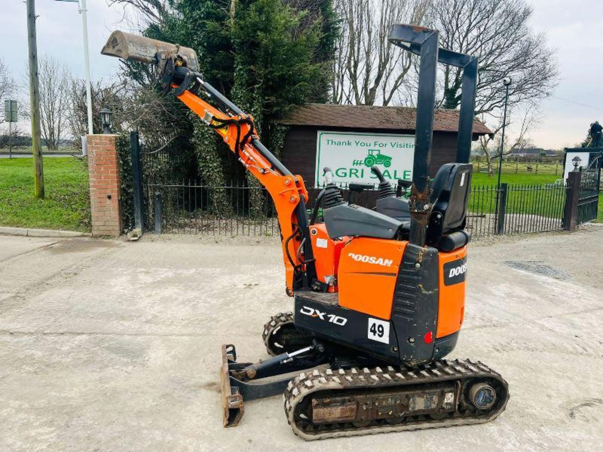 2019 DOOSAN DX10Z EXCAVATOR *PLUS VAT* - Image 5 of 14