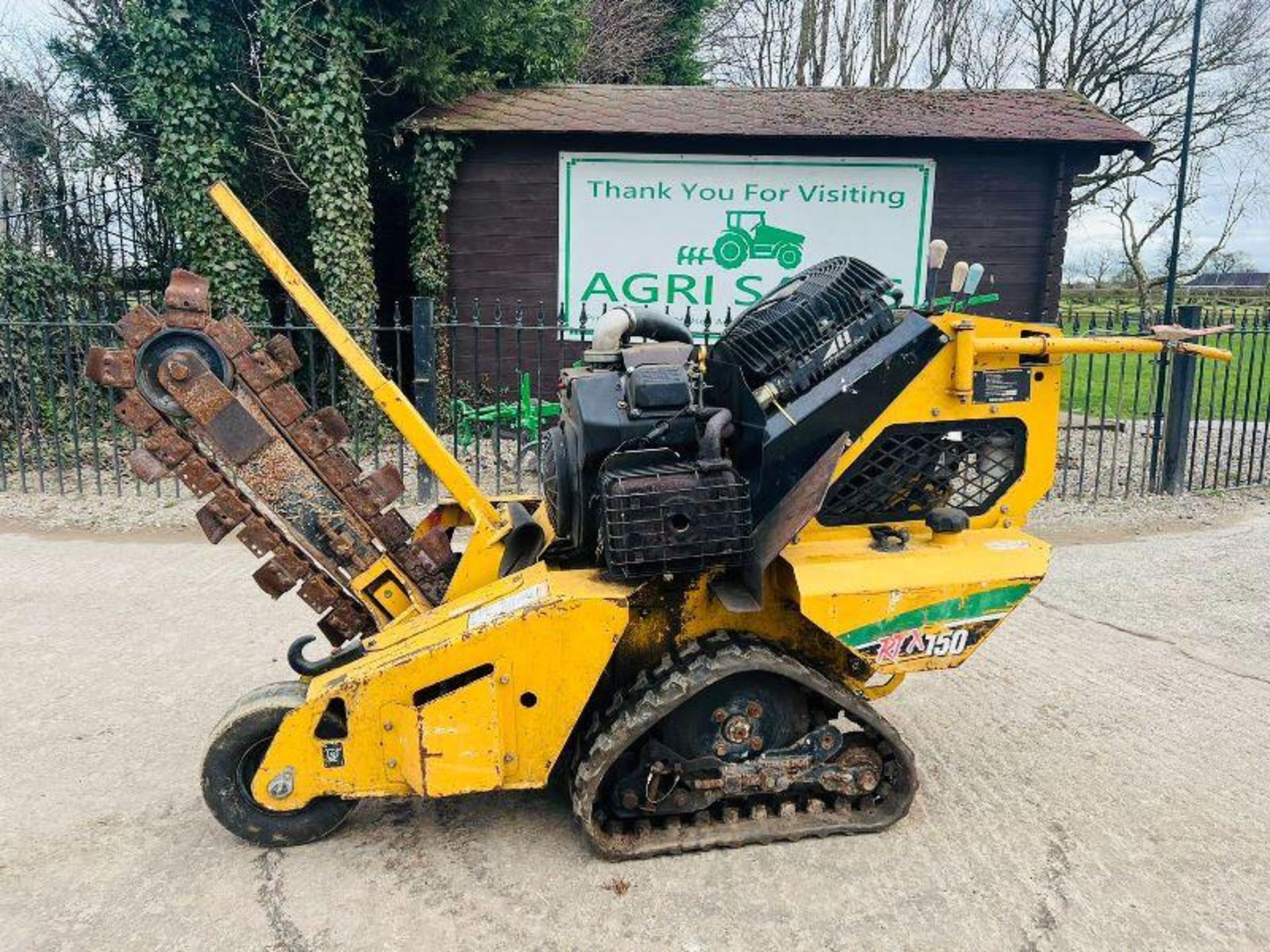 2015 VERMEER RTX450 PEDESTRIAN TRENCHER *PLUS VAT* - Image 4 of 10