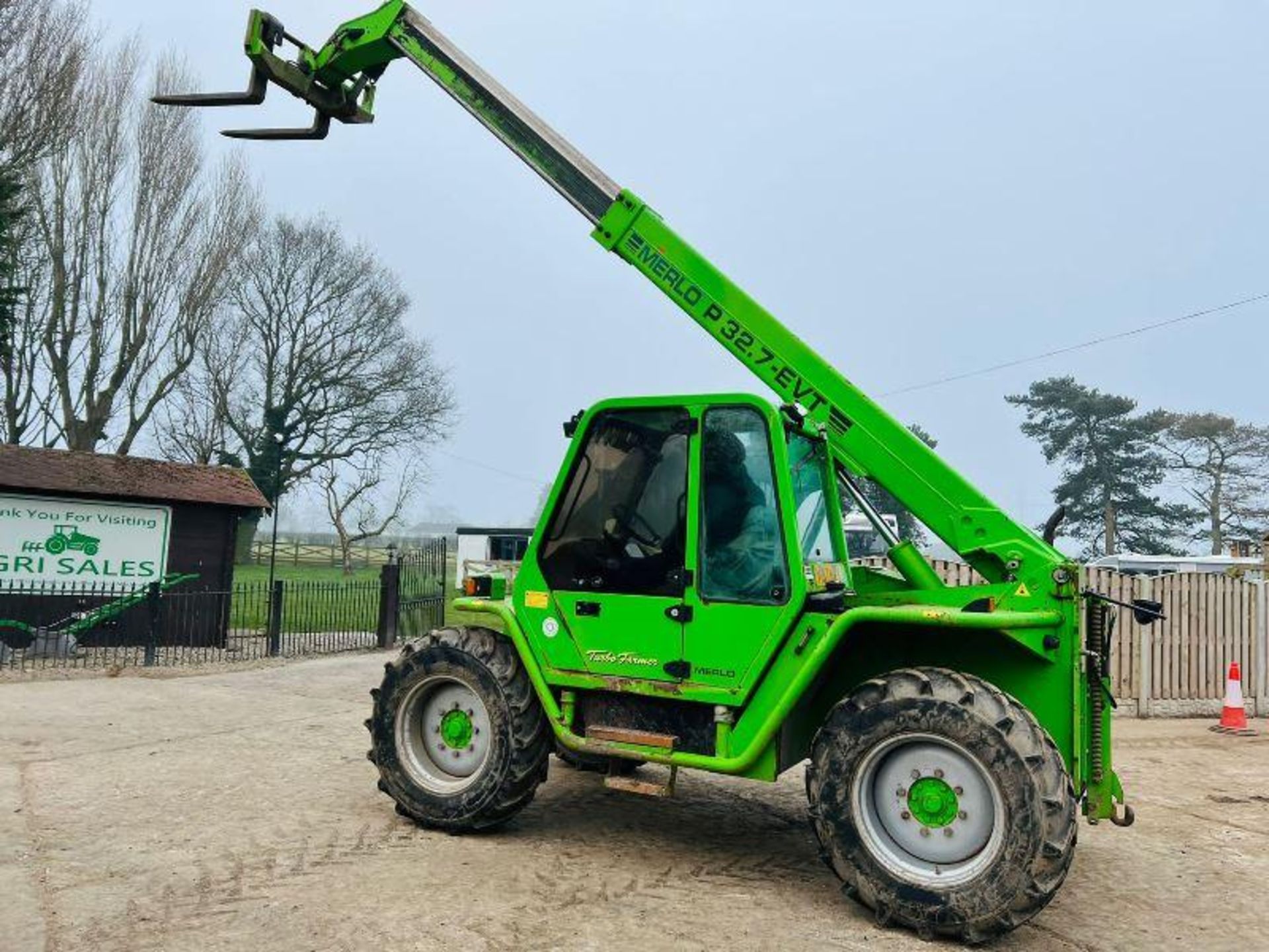 MERLO P32.7 4WD TELEHANDLER *PLUS VAT*