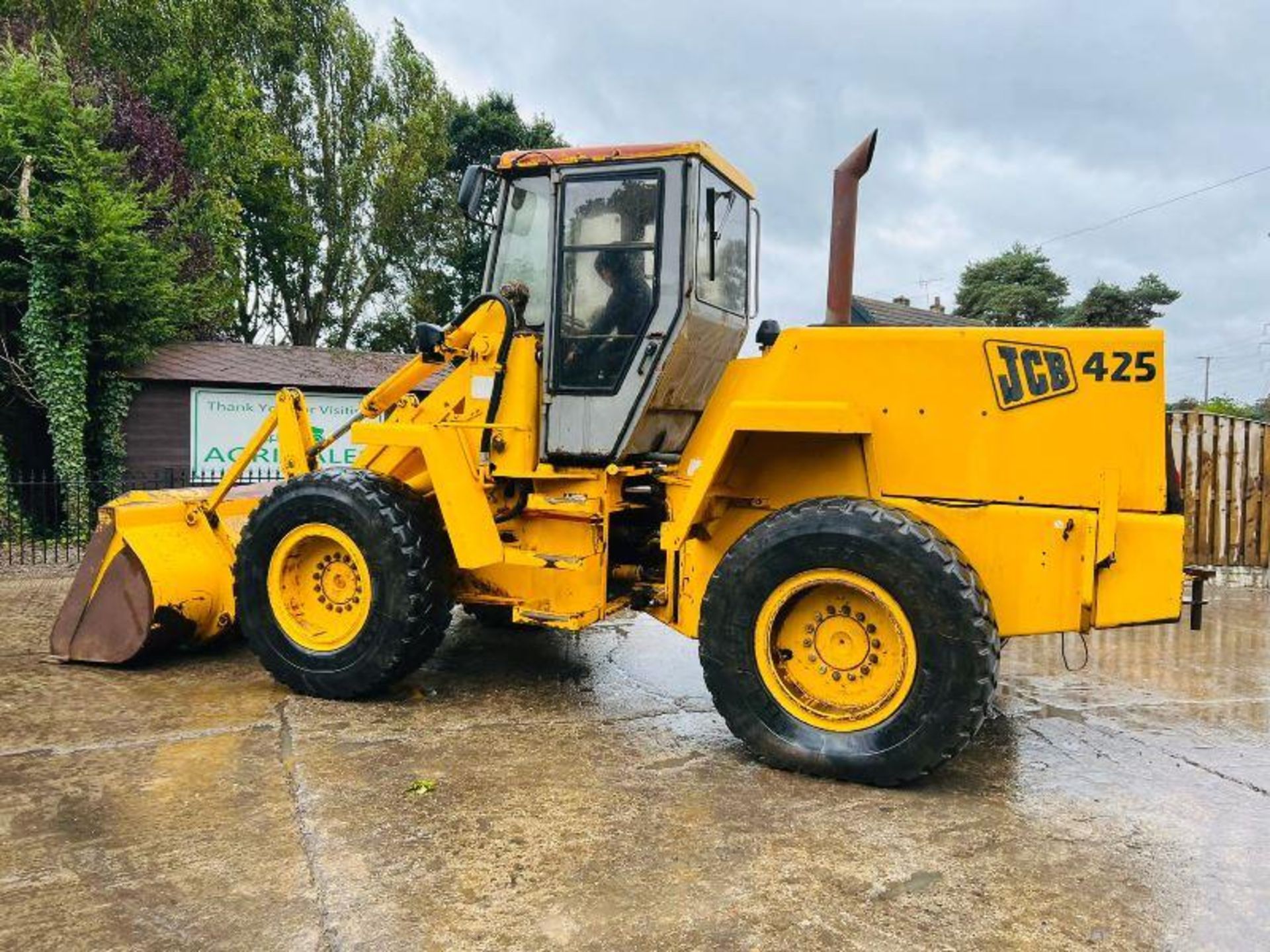 1989 JCB 425 4WD LOADING SHOVEL C/W BUCKET *PLUS VAT* - Image 11 of 18