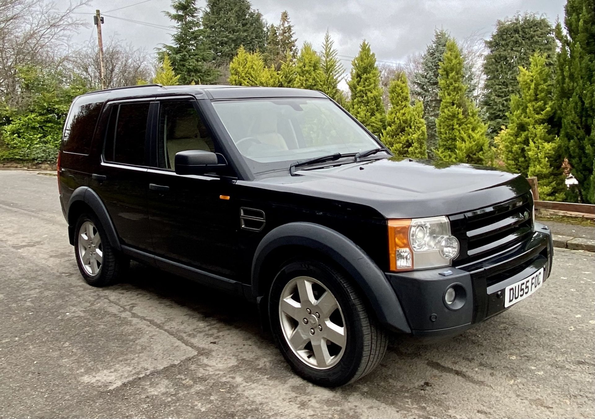 2005/55 LAND ROVER DISCOVERY 3 TDV6 AUTO BLACK SUV ESTATE *NO VAT* - Image 2 of 13