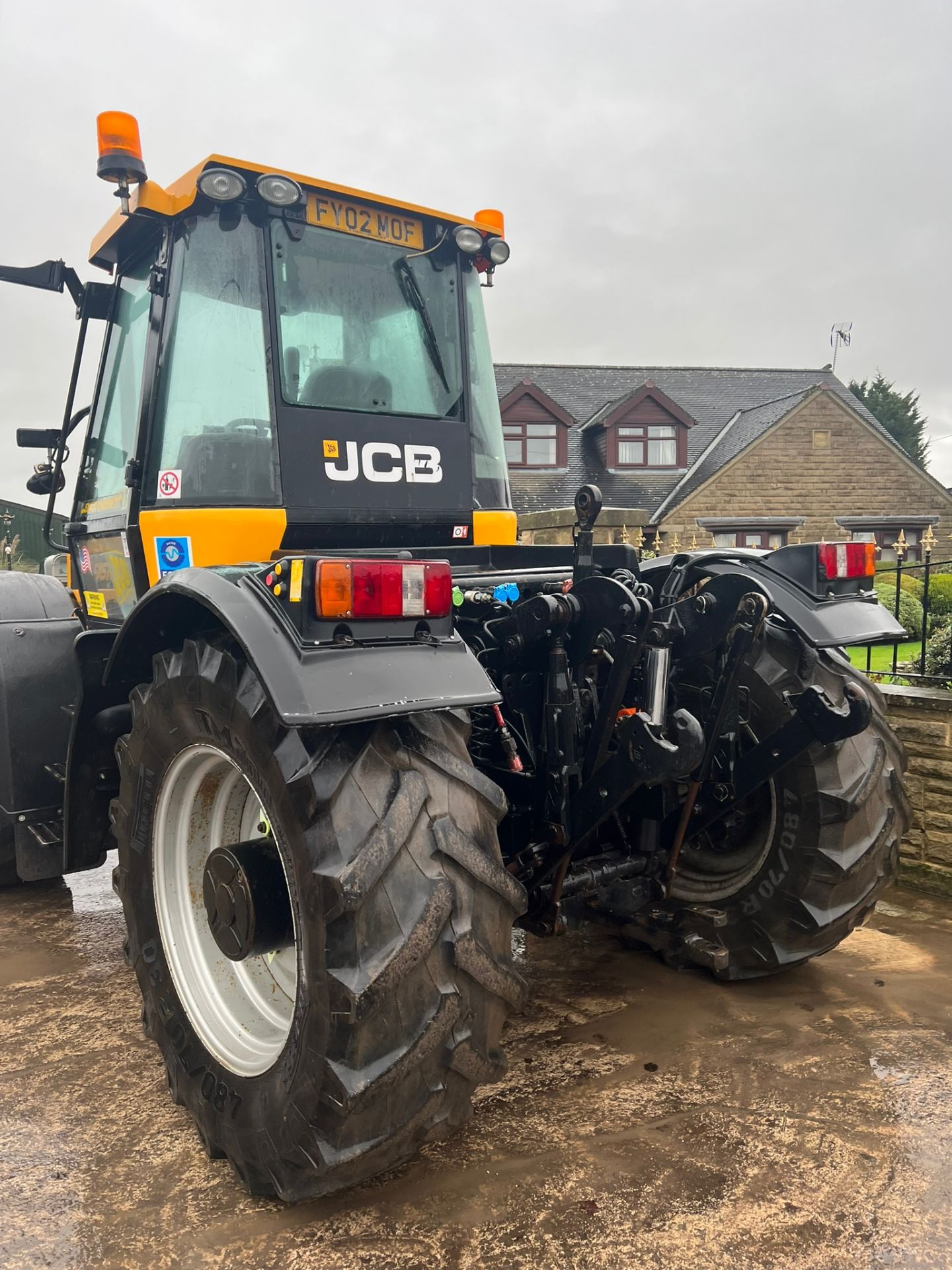 JCB FASTRAC 2135 4WS TRACTOR *PLUS VAT* - Image 11 of 16