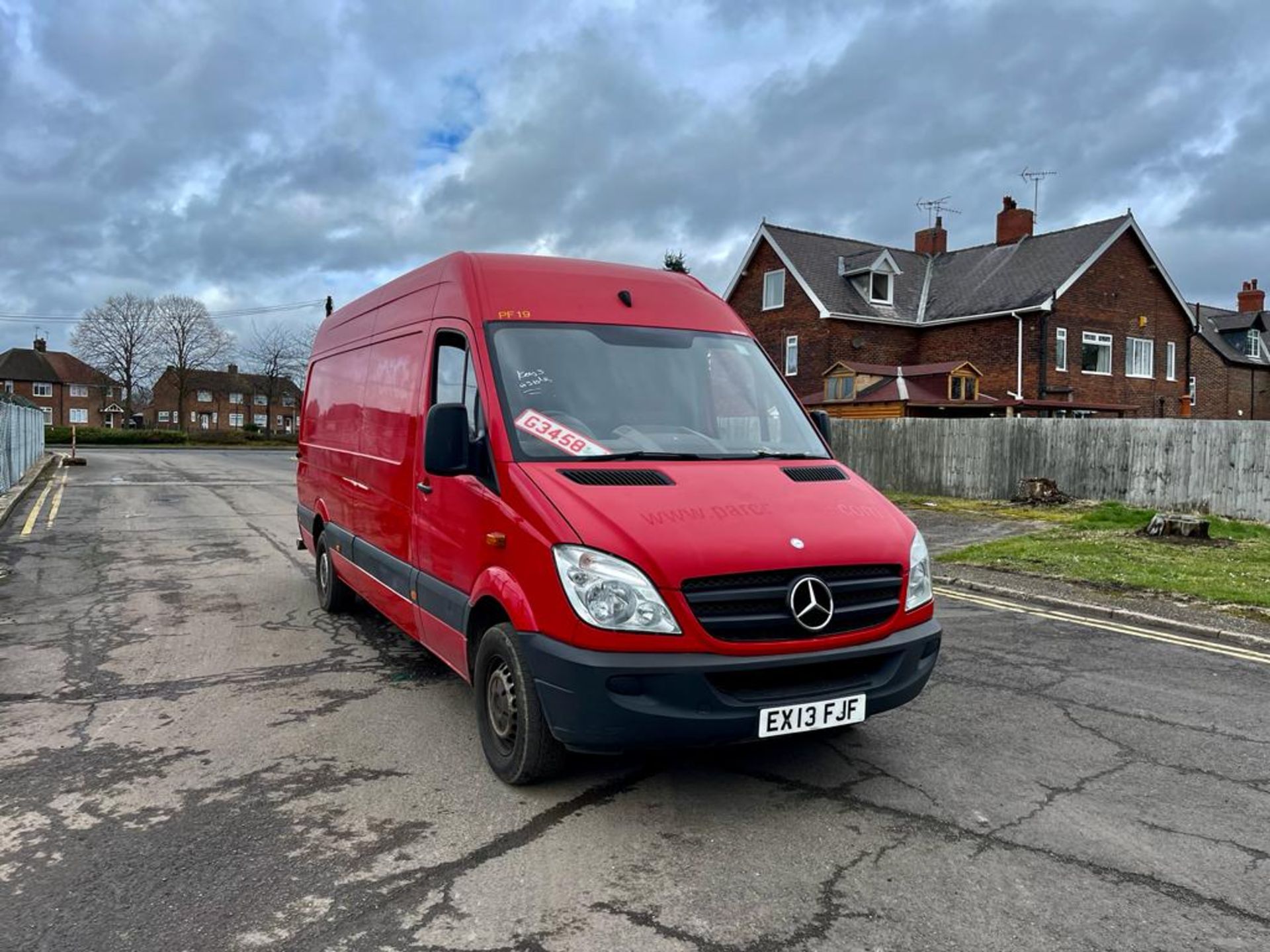 2013 MERCEDES-BENZ SPRINTER 313 CDI RED PANEL VAN *NO VAT* - Image 2 of 9