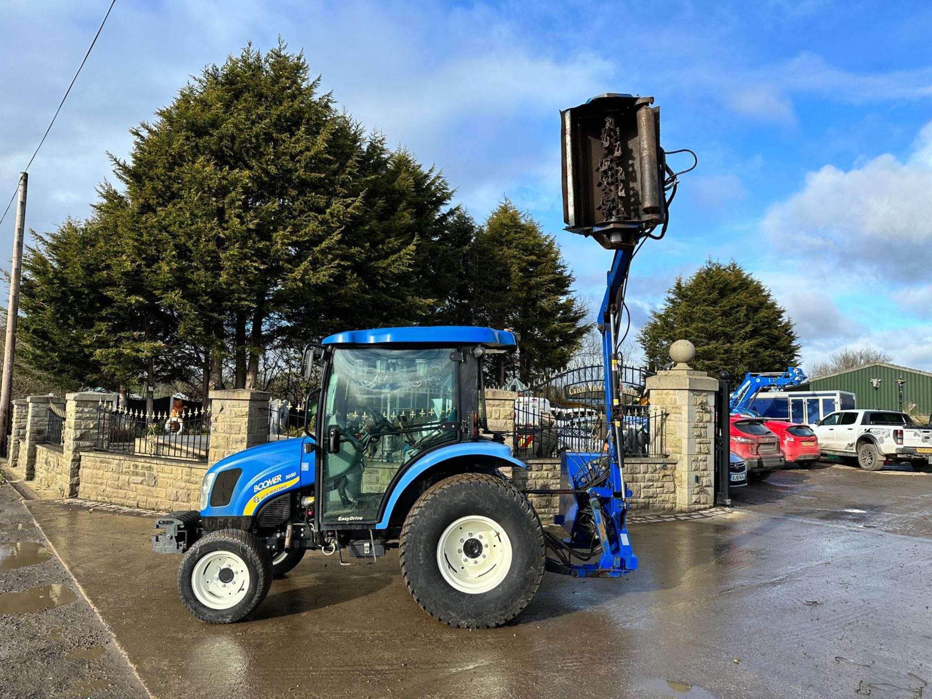 60 Reg. New Holland Boomer 3050 50HP 4WD Compact Tractor With Ryetec SL320H Hedge Cutter *PLUS VAT*