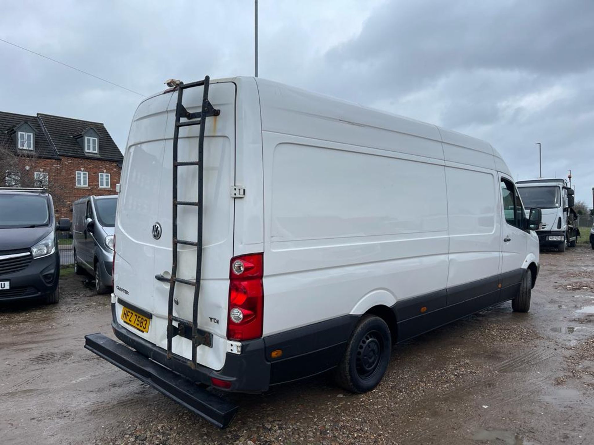 2011 VOLKSWAGEN CRAFTER CR35 TDI 109 LWB WHITE PANEL VAN *NO VAT* - Image 16 of 26