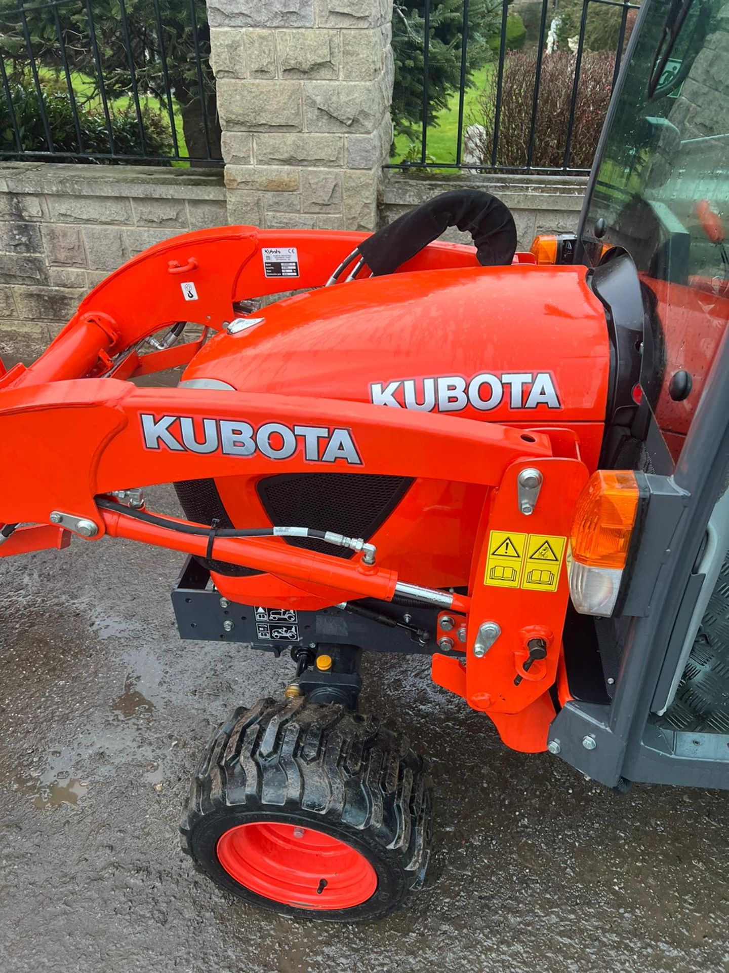 Ex Demo like New Kubota BX231 23HP 4WD Compact Tractor *PLUS VAT* - Image 6 of 22