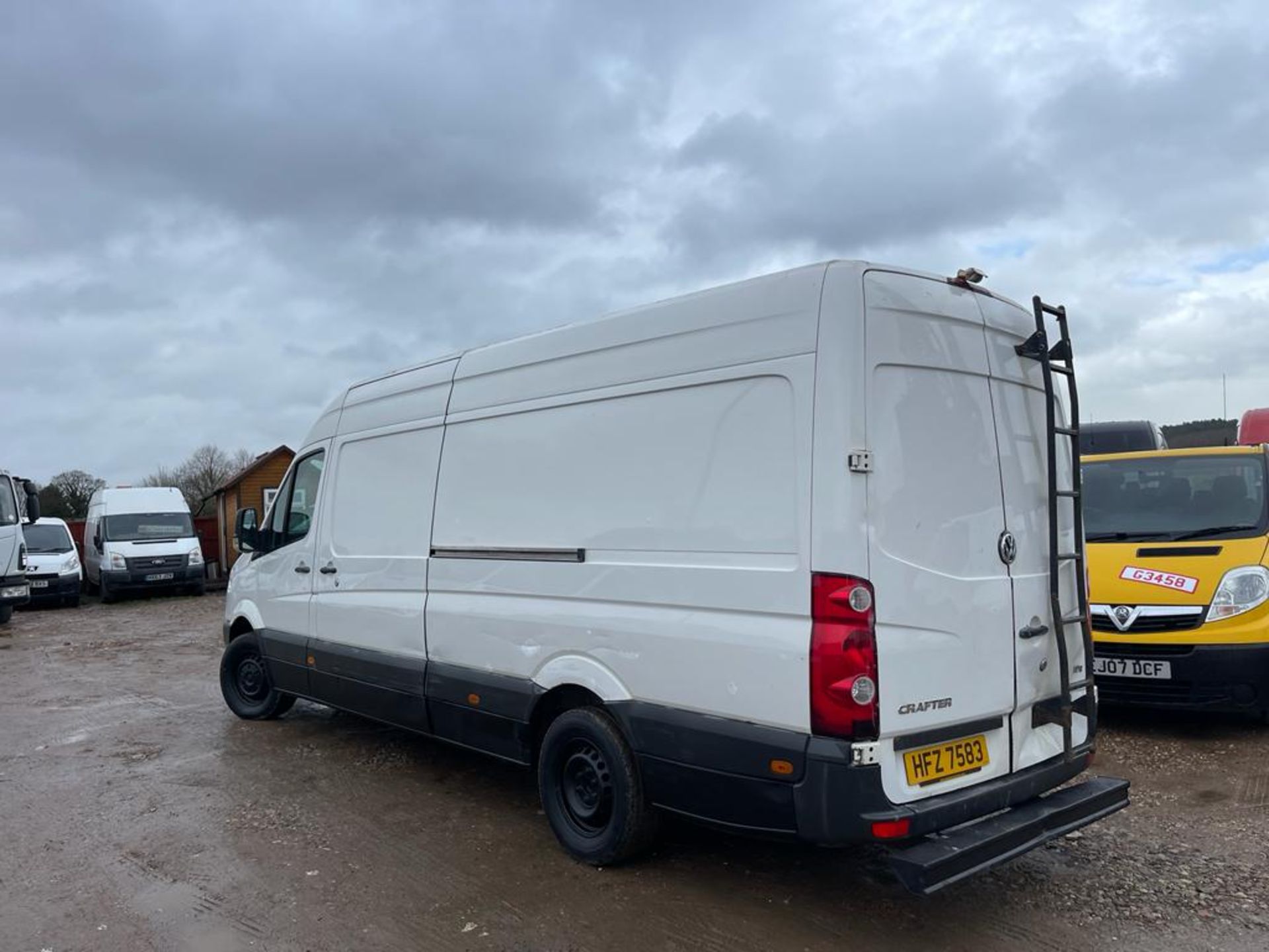 2011 VOLKSWAGEN CRAFTER CR35 TDI 109 LWB WHITE PANEL VAN *NO VAT* - Image 17 of 26