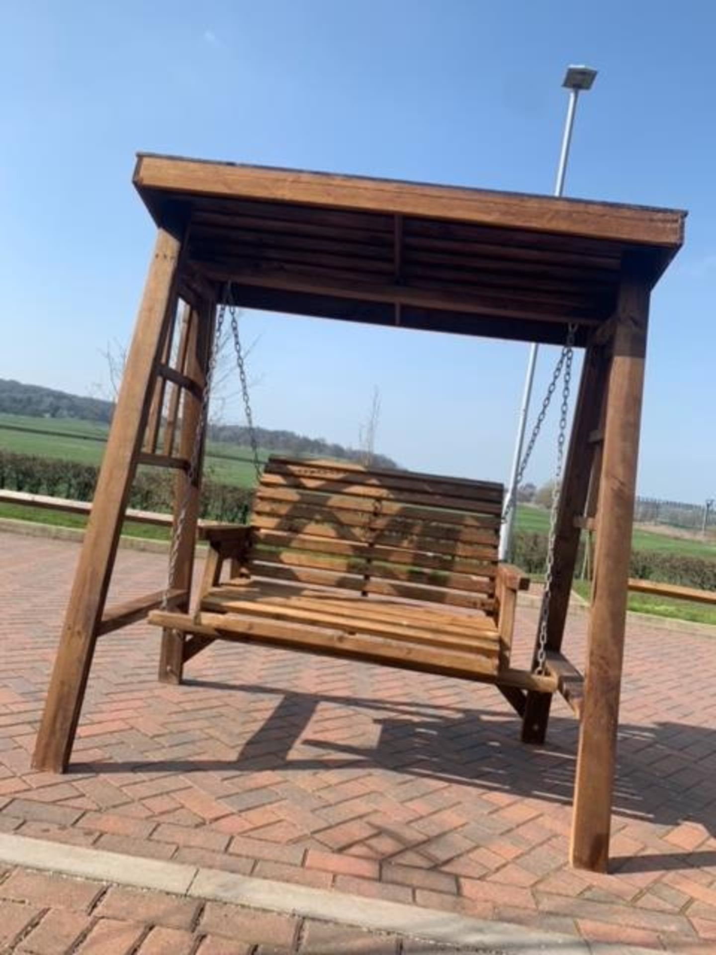 BRAND NEW QUALITY Swing bench Handcrafted Garden Furniture. 2 Seater Swing bench *NO VAT* - Image 3 of 3