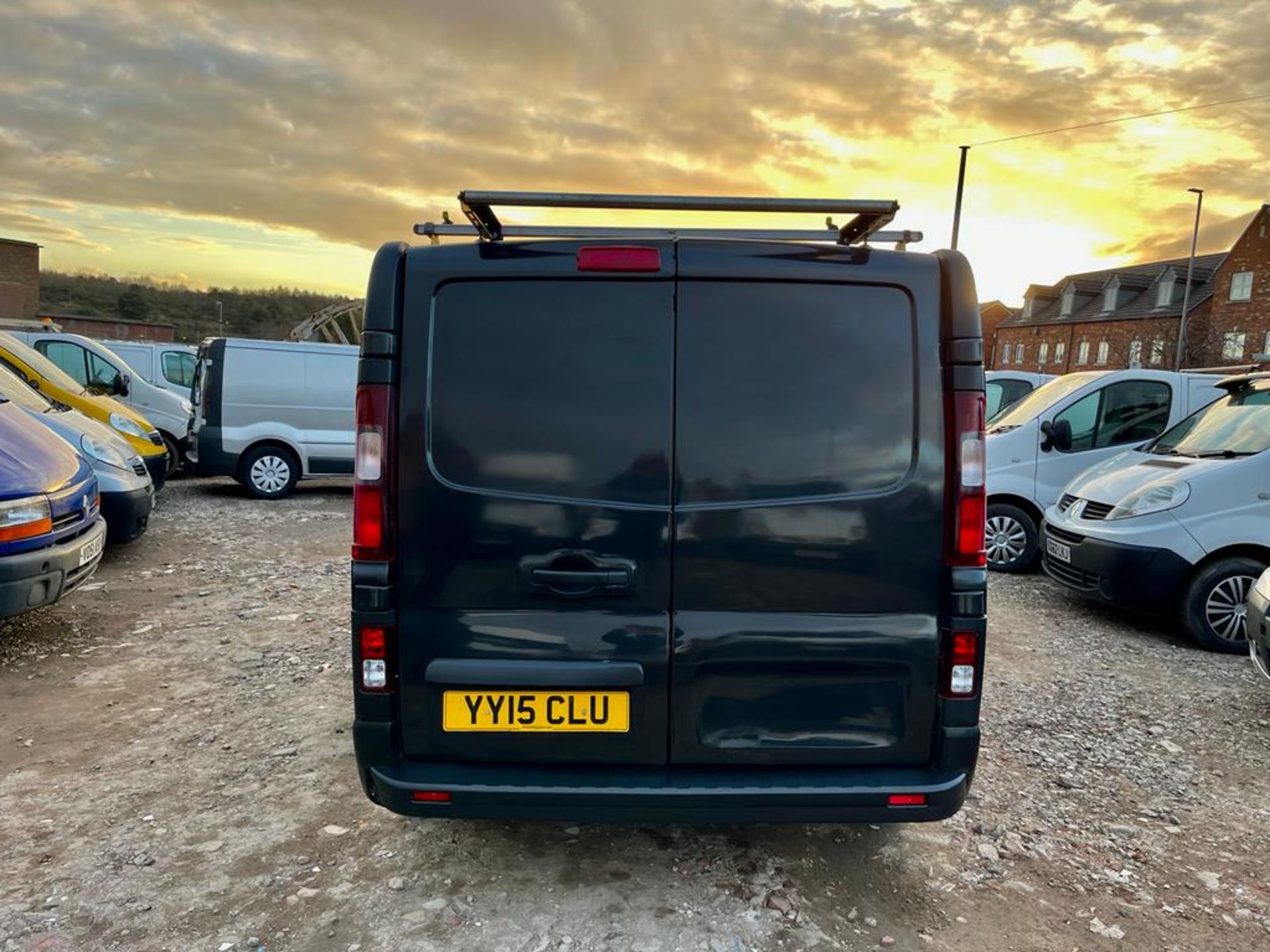 2015 VAUXHALL VIVARO 2700 CDTI BLACK PANEL VAN *NO VAT* - Image 6 of 20