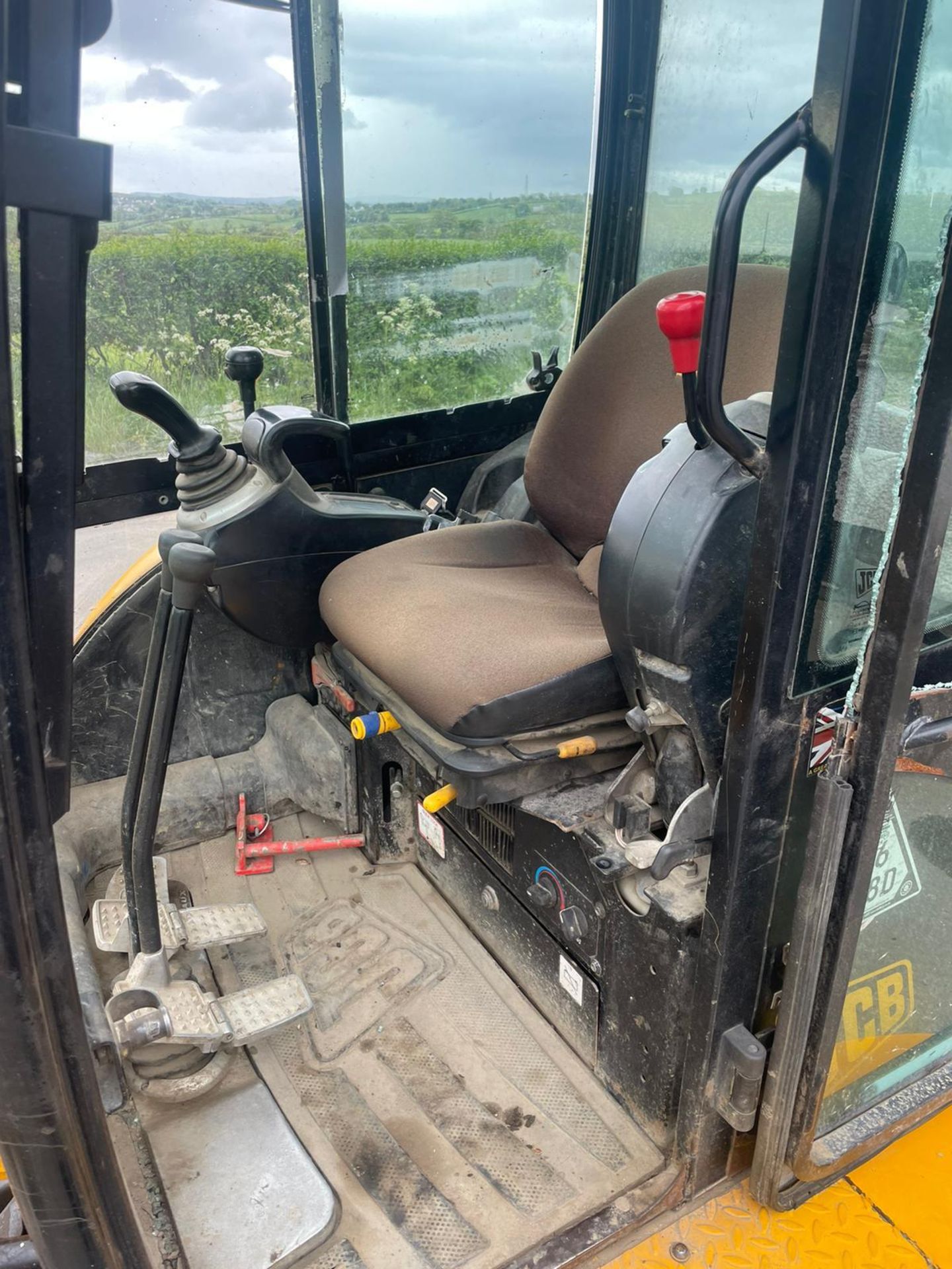 2013 JCB 8030ZTS 3 Tonne Mini Digger - X2 Buckets - Runs Drives Digs - Zero Tail Swing *PLUS VAT* - Image 5 of 5