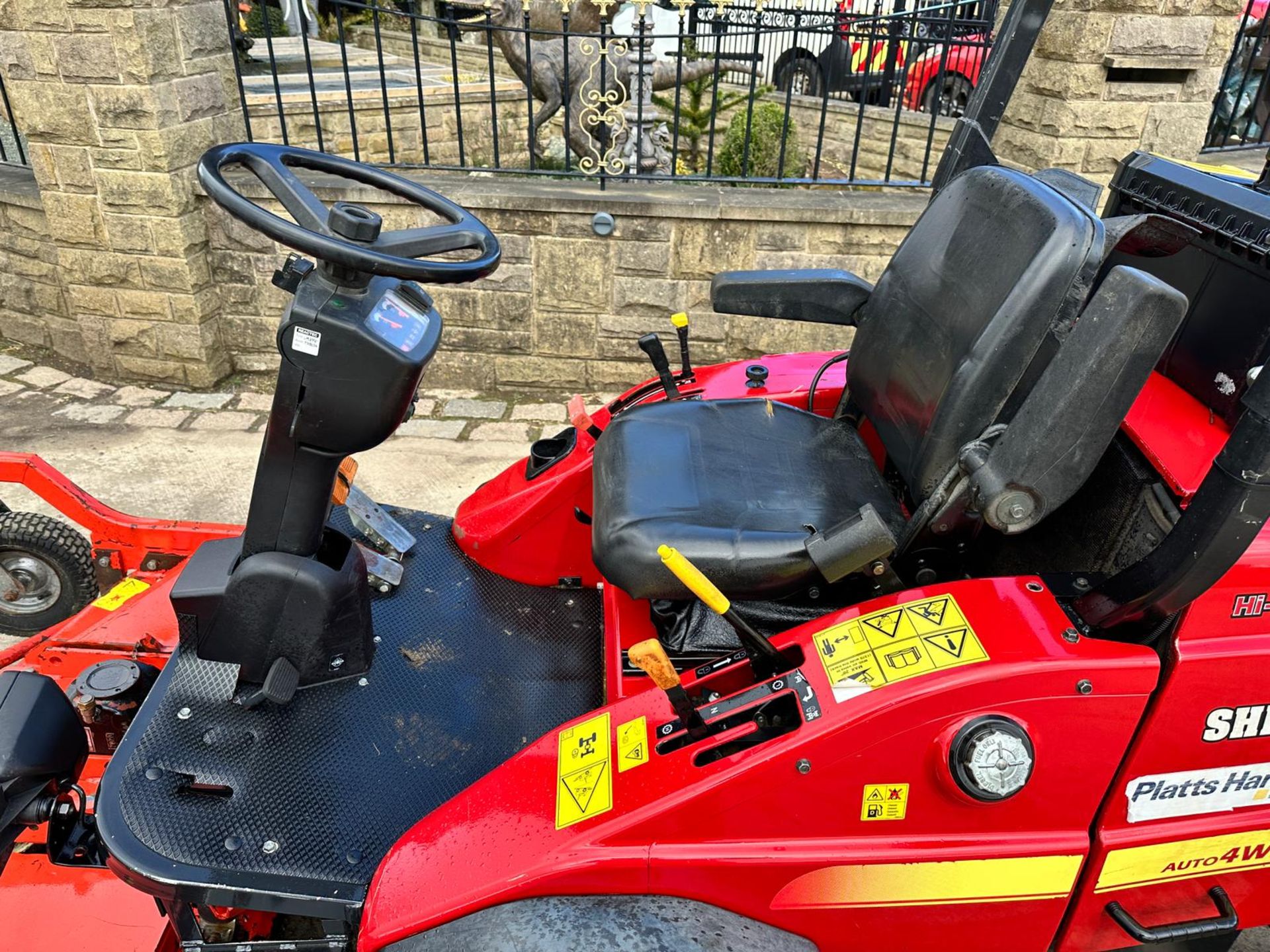 2015 Shibaura CM374 4WD Outfront Ride On Mower With Weidemann 5FT Rotary Deck *PLUS VAT* - Image 9 of 13