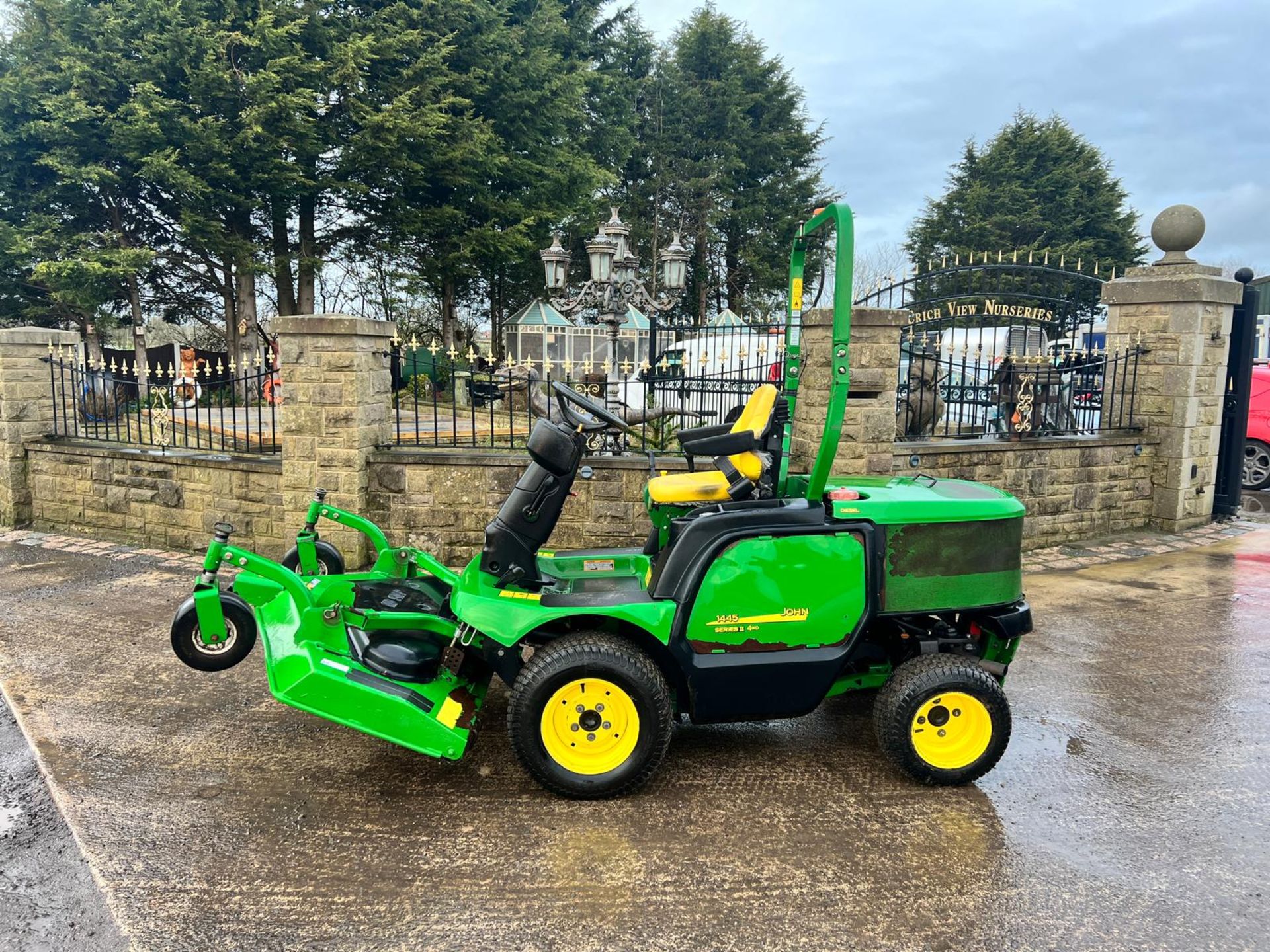 59 Reg. John Deere 1445 4WD Outfront Ride On Mower *PLUS VAT*