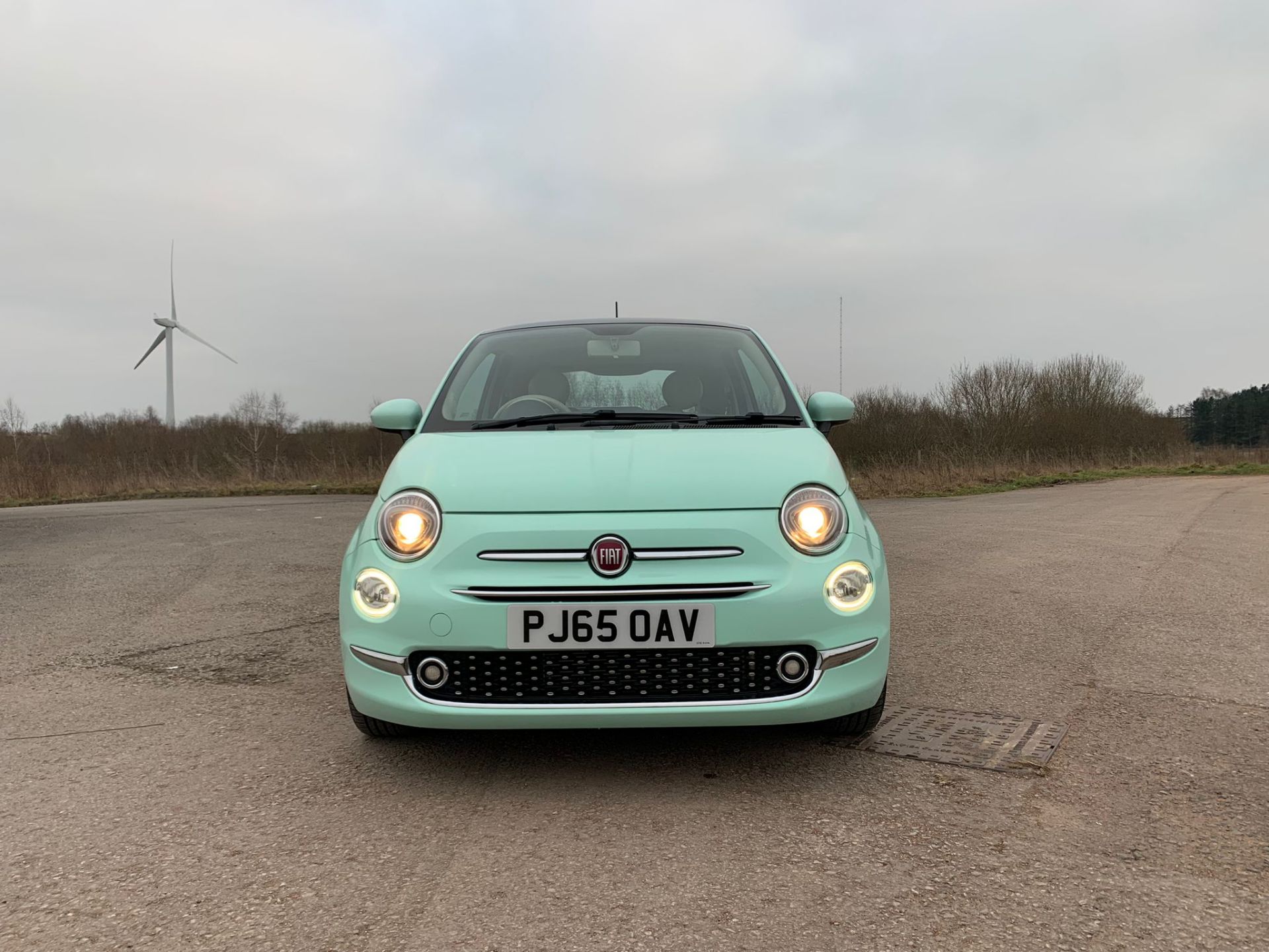 2015 FIAT 500 LOUNGE TWIN AIR GREEN HATCHBACK *NO VAT* - Image 3 of 16