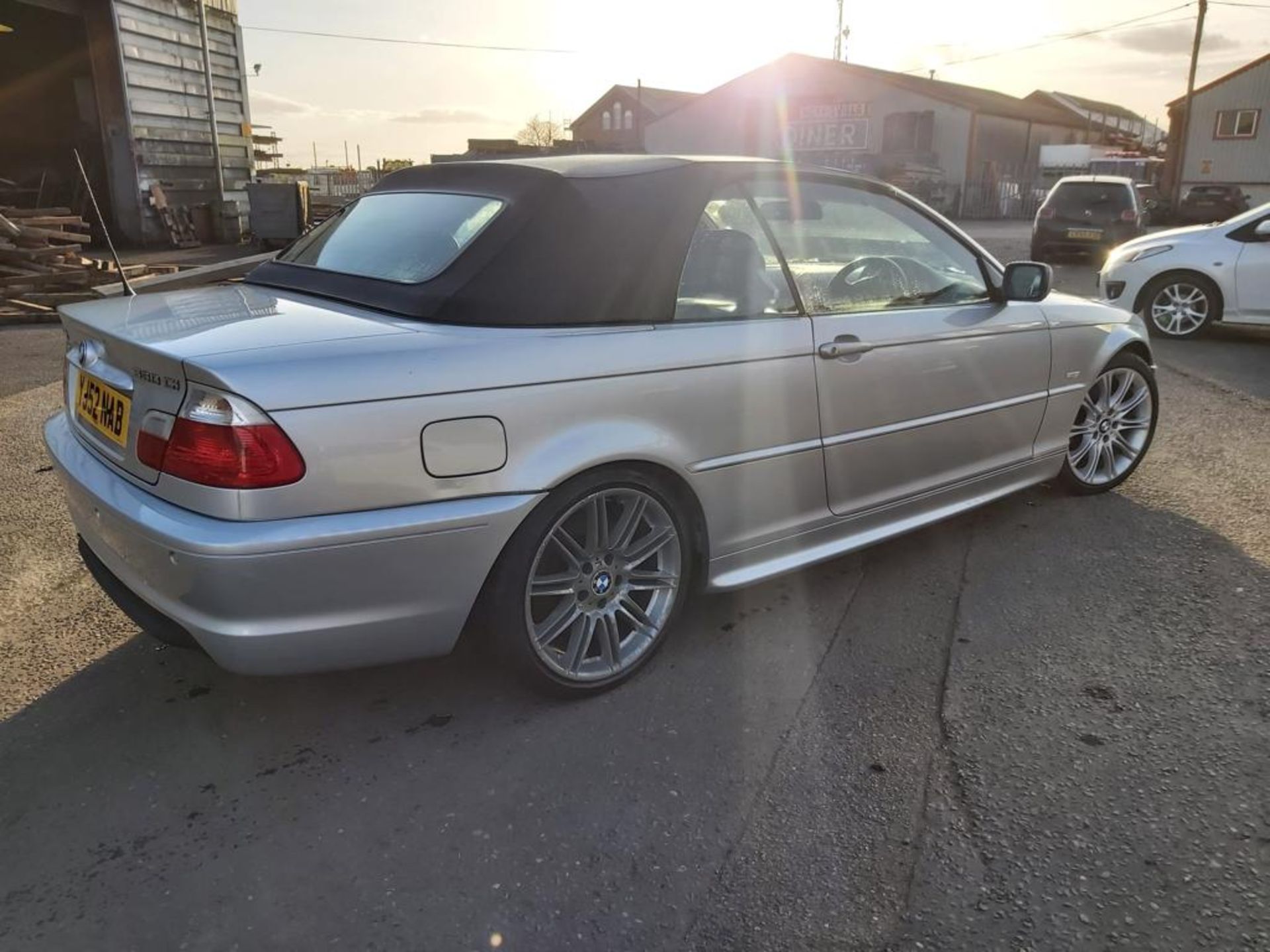 2003 BMW 330CI SILVER CABRIOLET *NO VAT* - Image 8 of 17