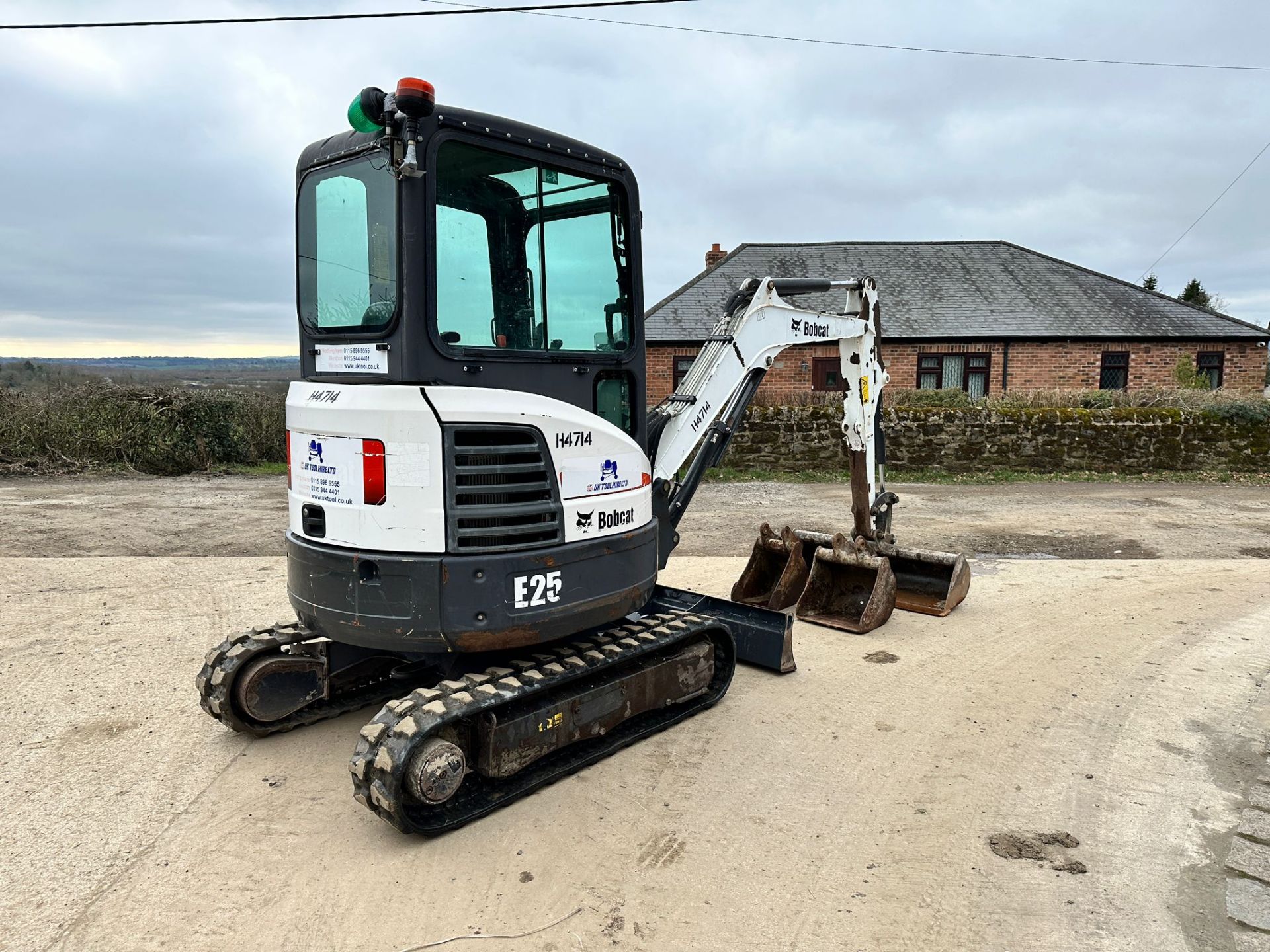 2017 Bobcat E25 2.5 Ton Mini Digger *PLUS VAT* - Image 6 of 25