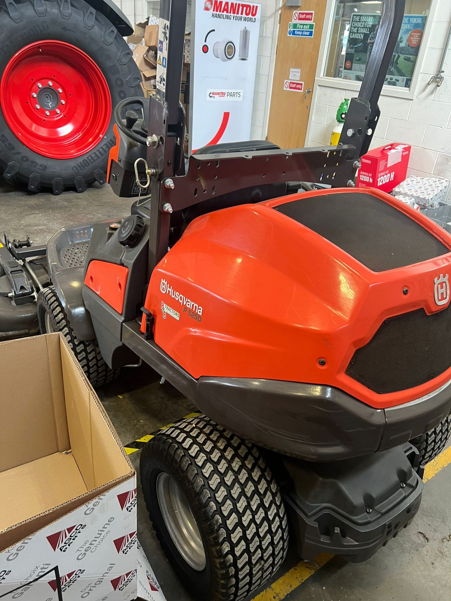 Ex Demo Husqvarna P525d Mower (high spec) *PLUS VAT* - Image 3 of 13