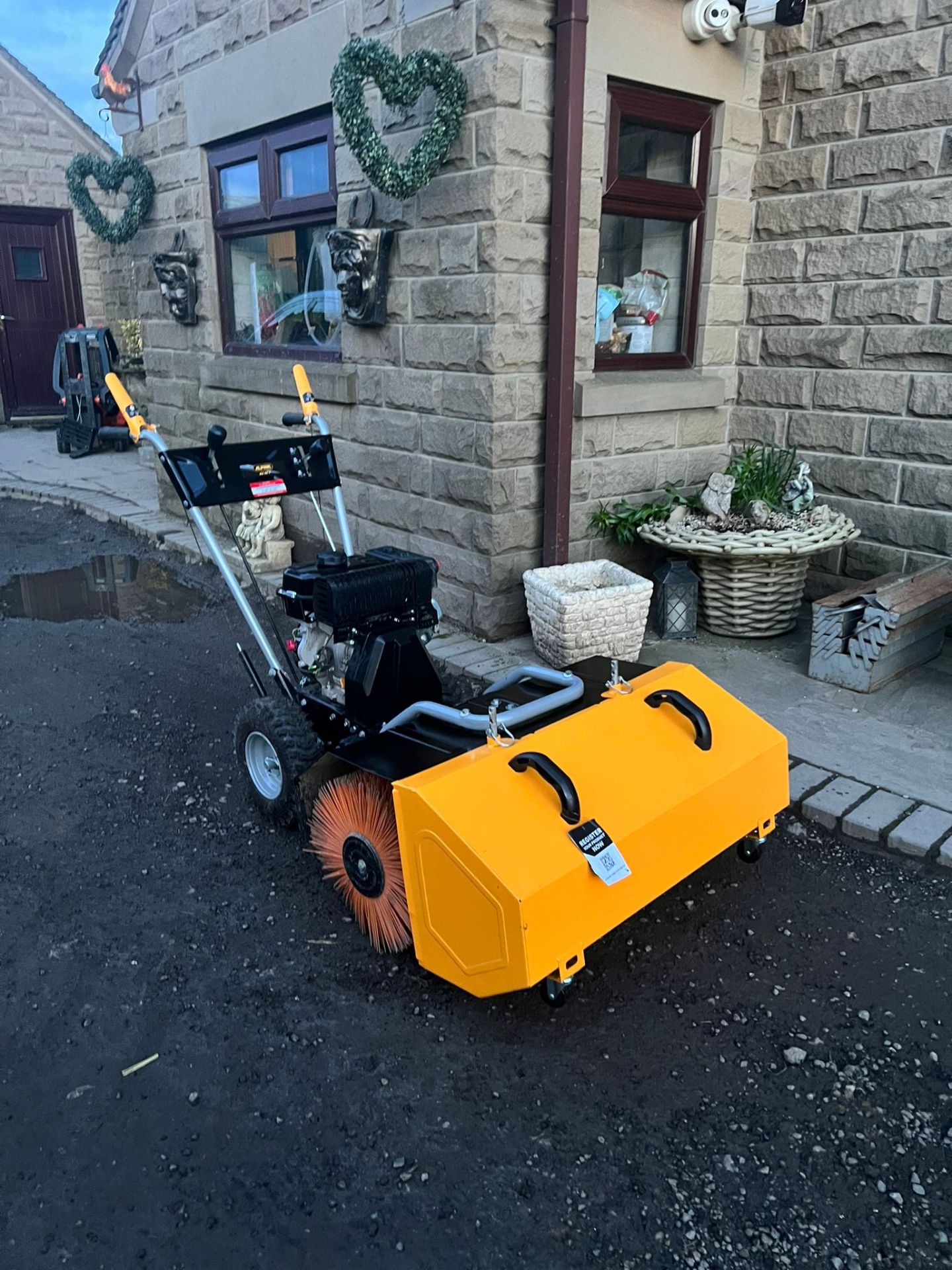 Unused Stiga/Alpinn Sweeper Collector *PLUS VAT* - Image 3 of 10