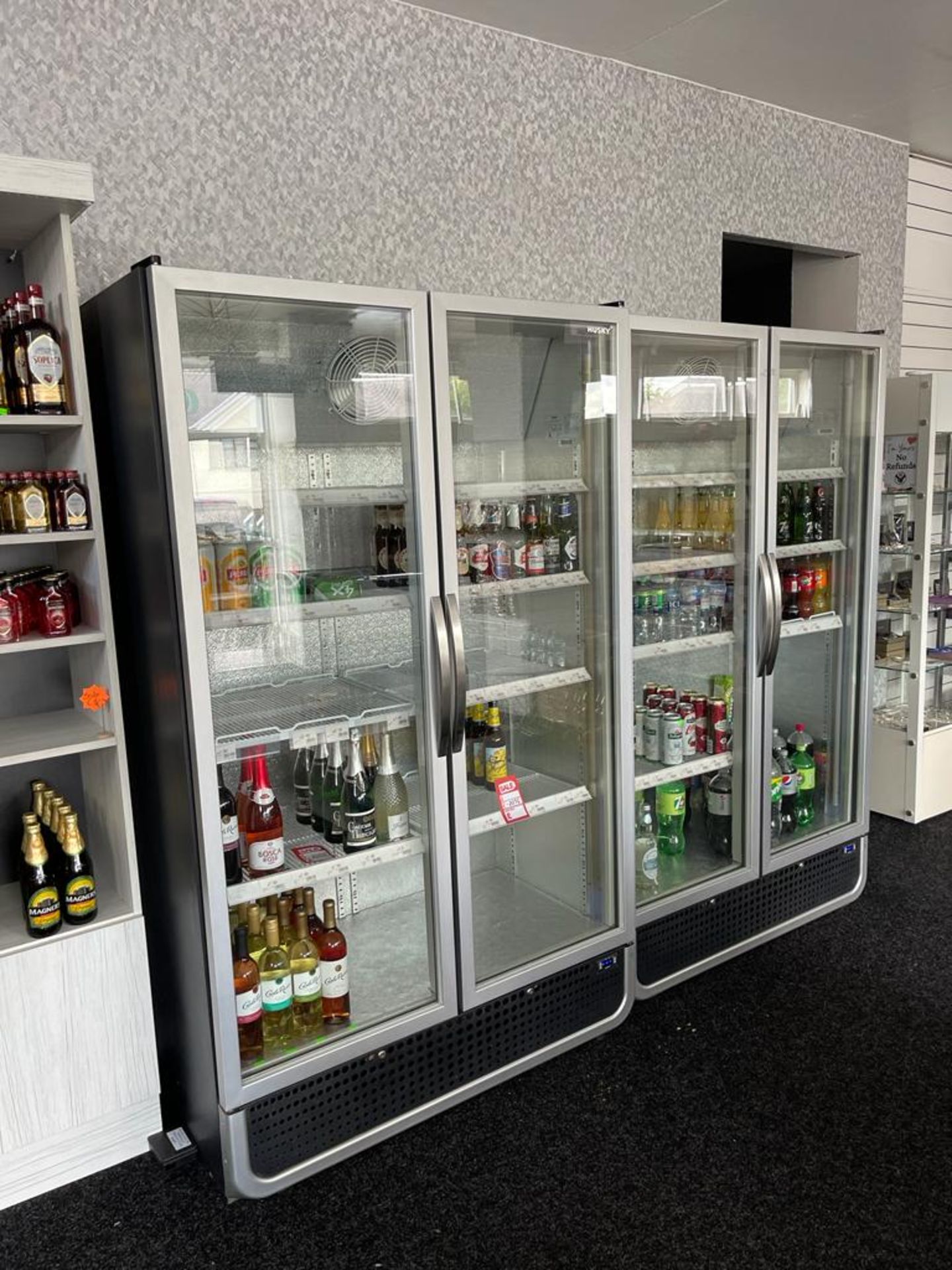 Drinks Display Fridges *NO VAT* - Image 2 of 2