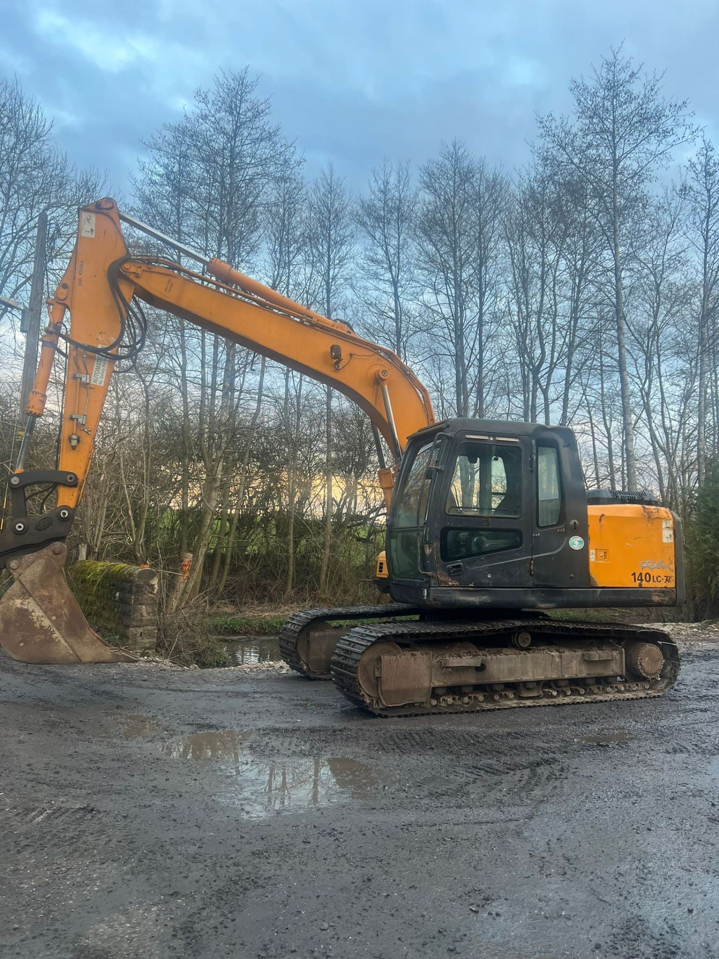 HYUNDAI ROBEX 140LC-7A 14 TON EXCAVATOR *PLUS VAT* - Image 7 of 10