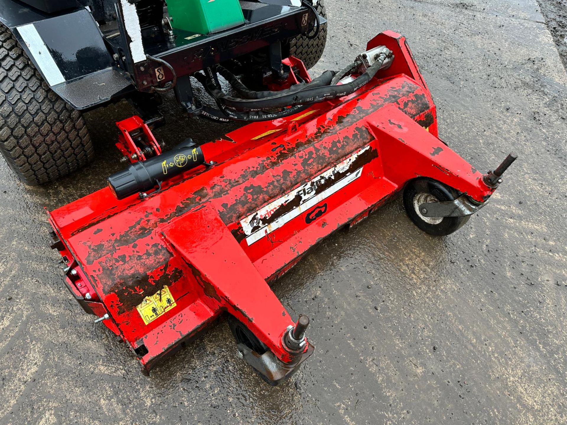 2012 Ransomes HR300 4WD Outfront Ride On Mower With 2015 Trimax Flail Deck *PLUS VAT* - Image 9 of 14