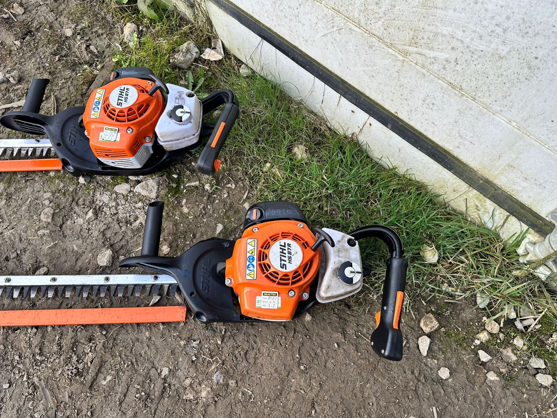 2019 Stihl HA87R Hedge Trimmer With Cover *PLUS VAT* - Image 6 of 8