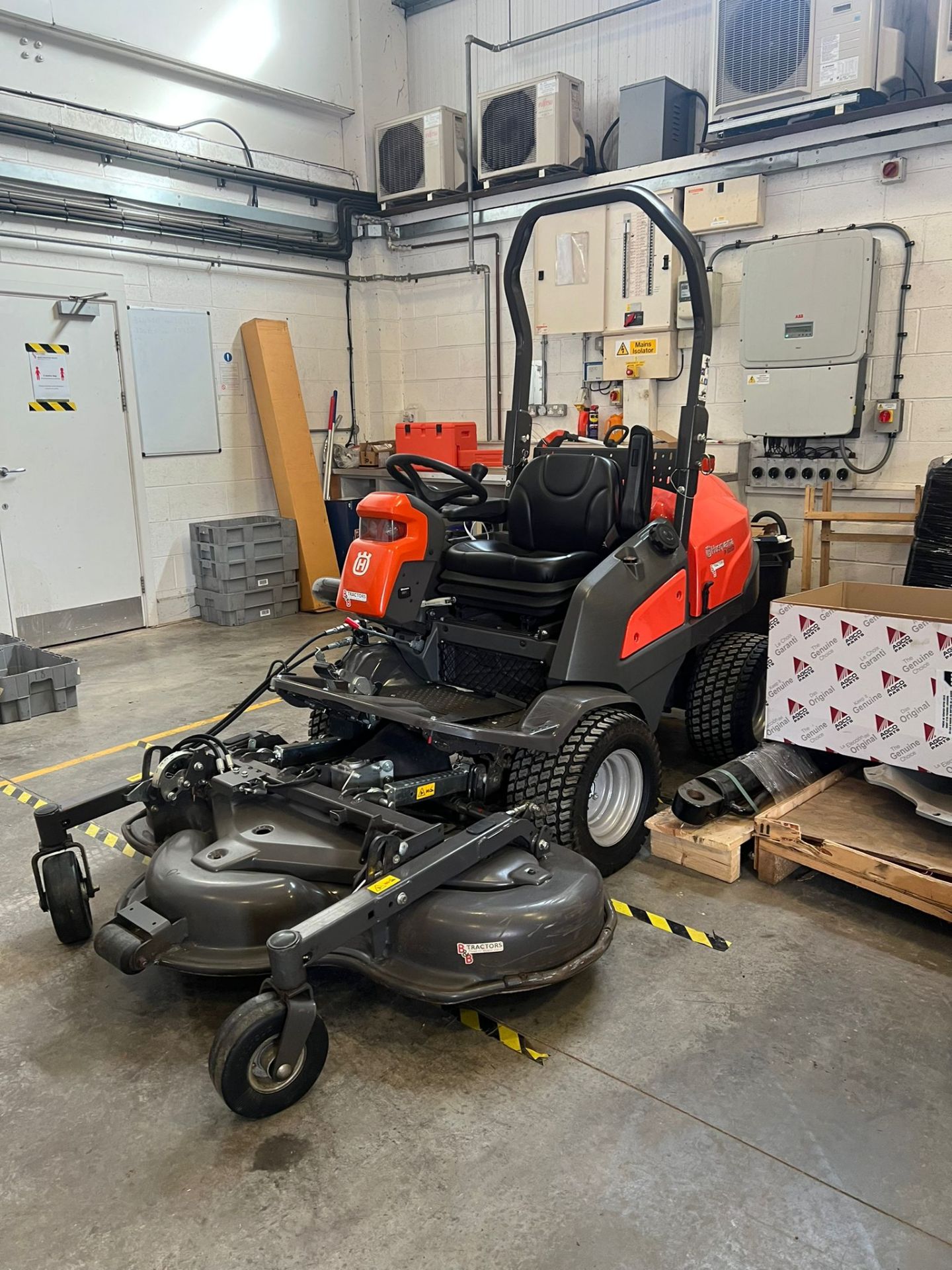 Ex Demo Husqvarna P525d Mower (high spec) *PLUS VAT*