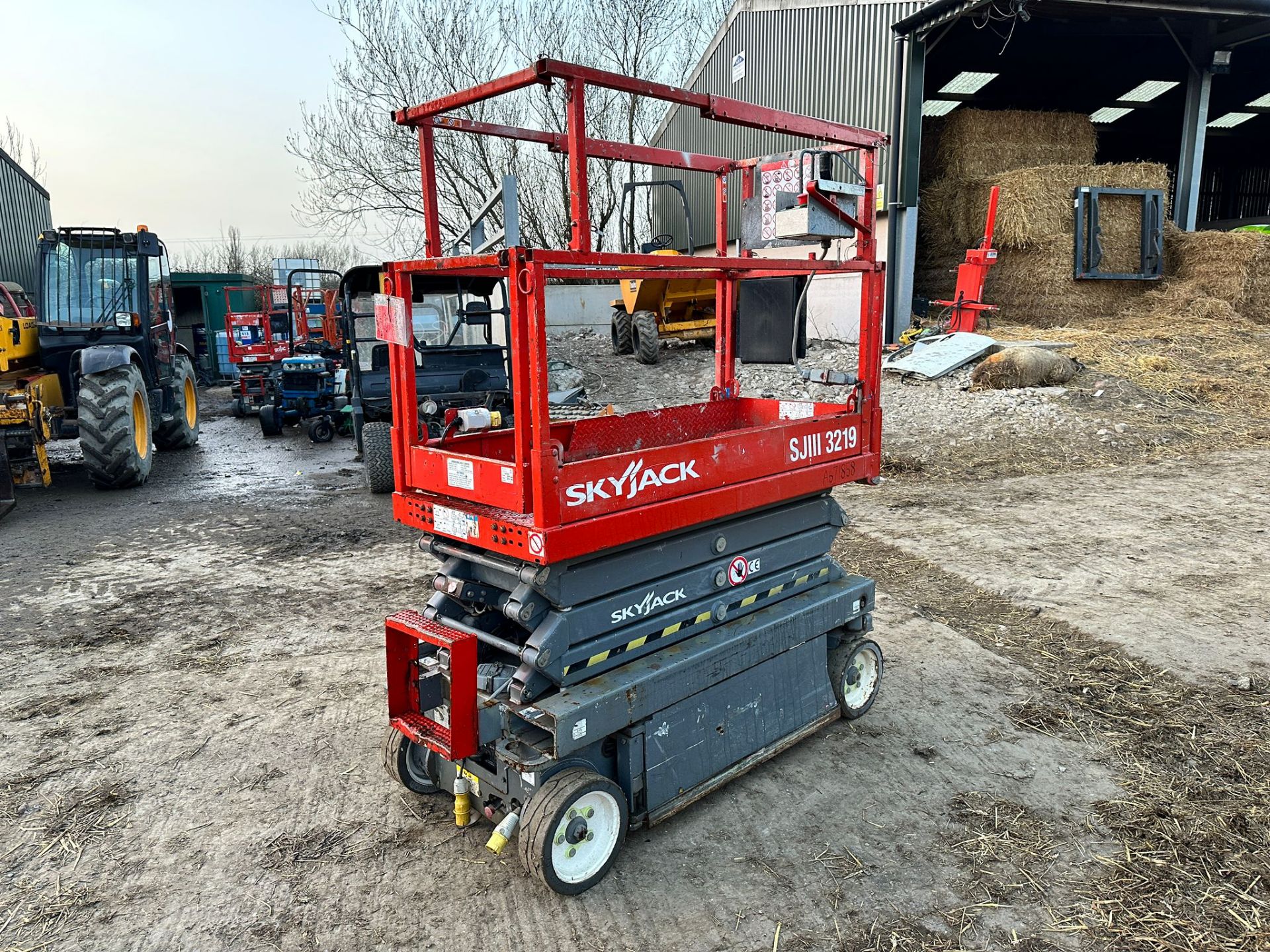 2015 Skyjack SJIII-3219 Scissor Lift *PLUS VAT* - Image 3 of 12