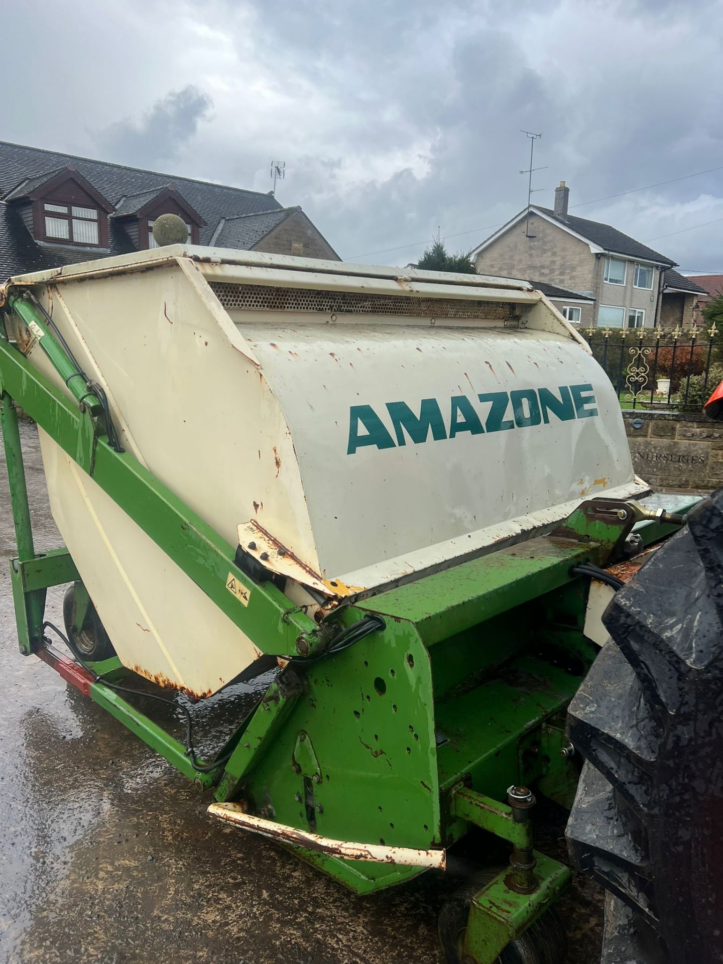 AMAZONE FLAIL COLLECTOR HIGH TIP! C/W PTO *PLUS VAT* - Image 5 of 14